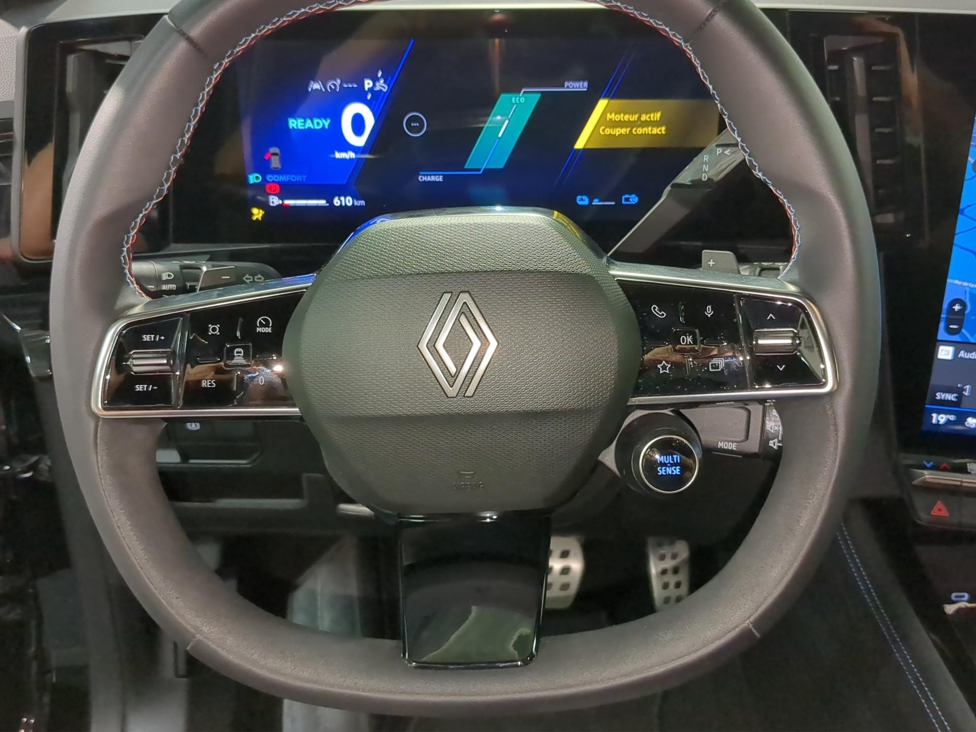 RENAULT Austral 1.2 HEV 200 Iconic Esprit Alpine A-image-9