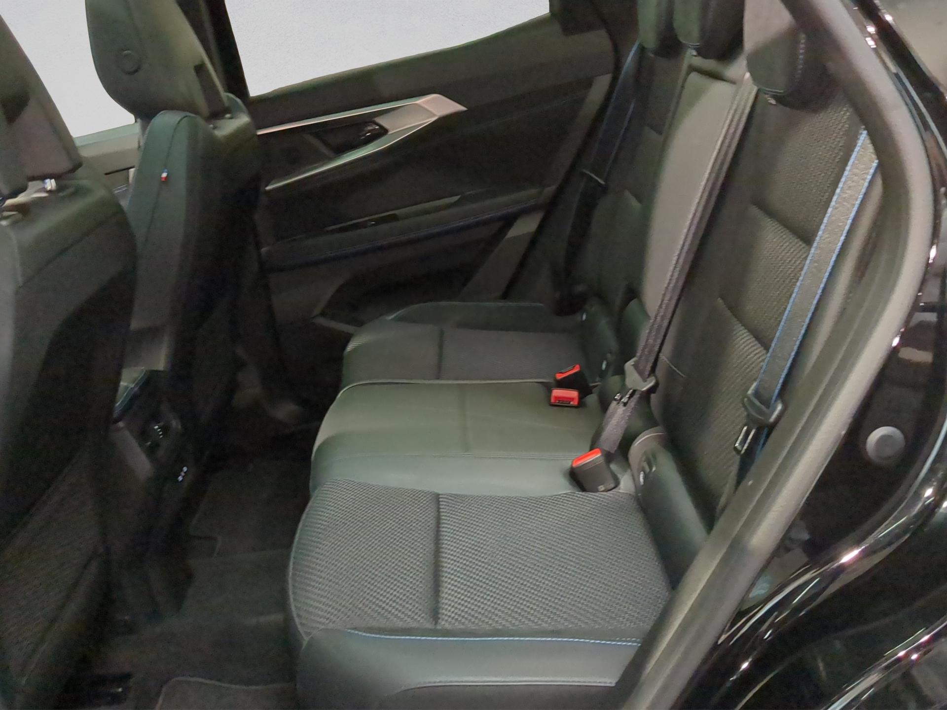 RENAULT Austral 1.2 HEV 200 Iconic Esprit Alpine A-image-13