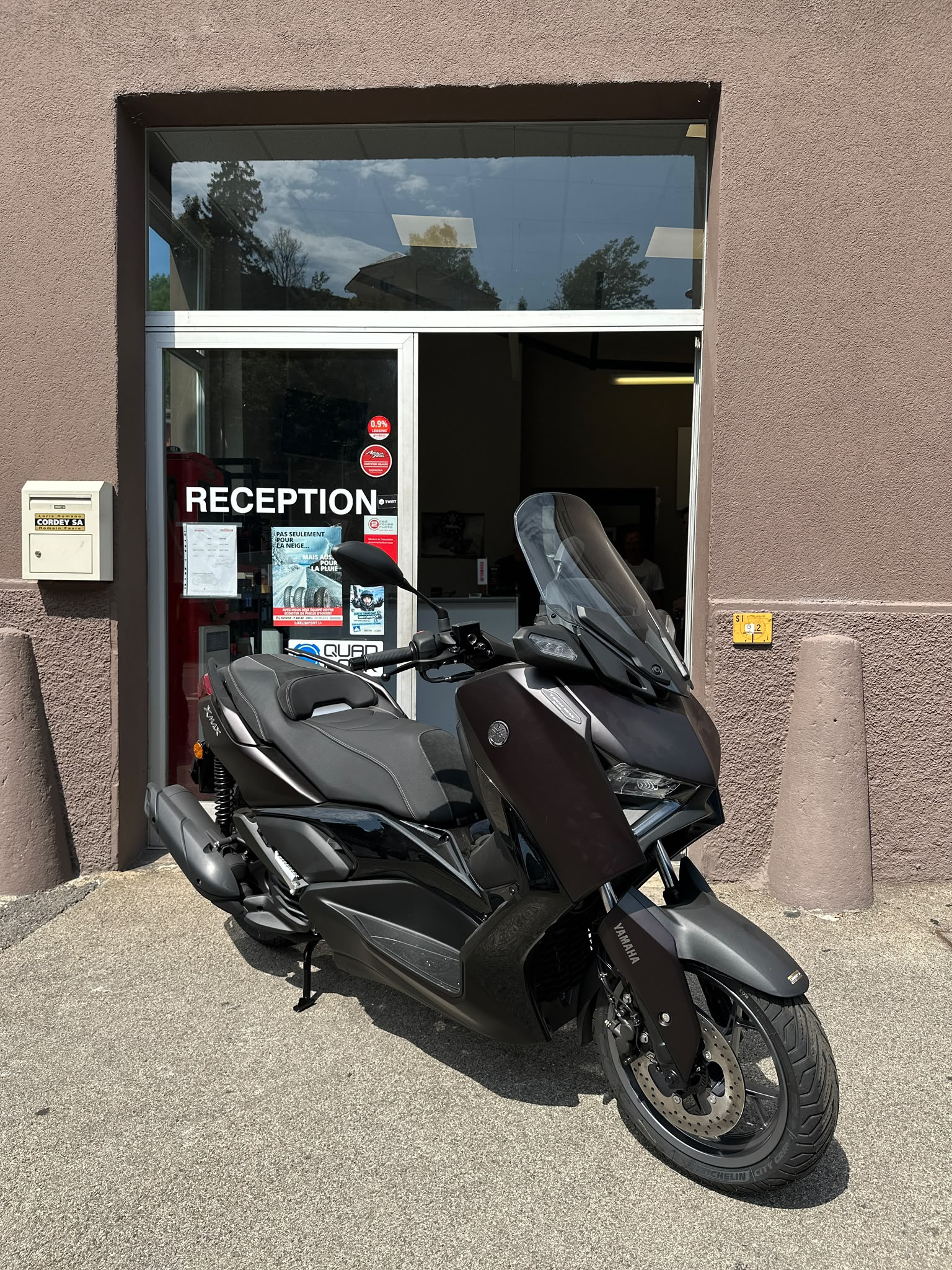 YAMAHA X-Max YP 125 Tech Max-showroom-element-1