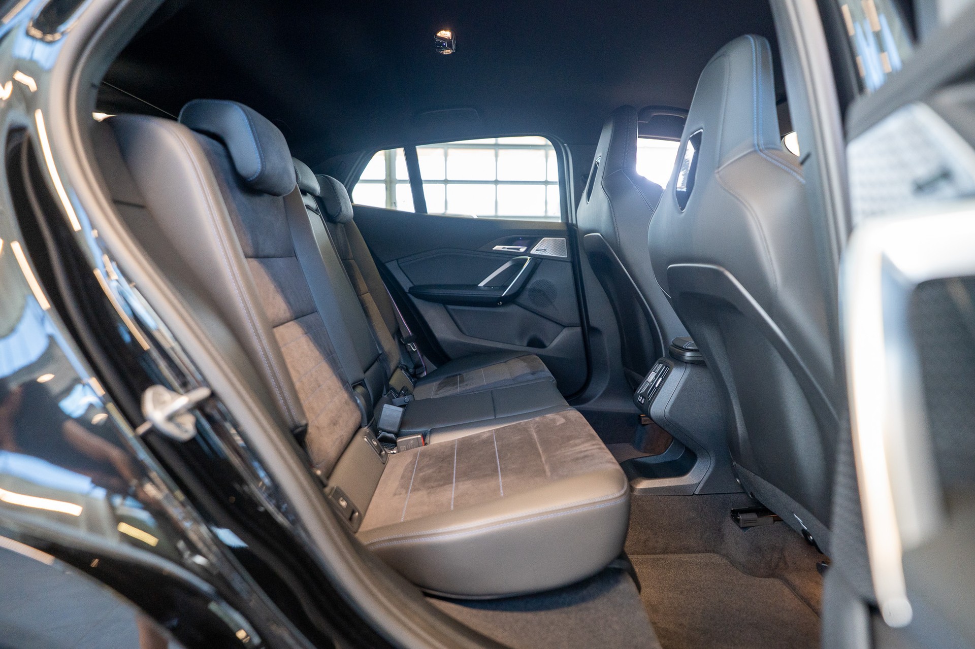 BMW X2 M35i / Iconic Glow / Harman Kardon / Rückfahrkamera-image-14