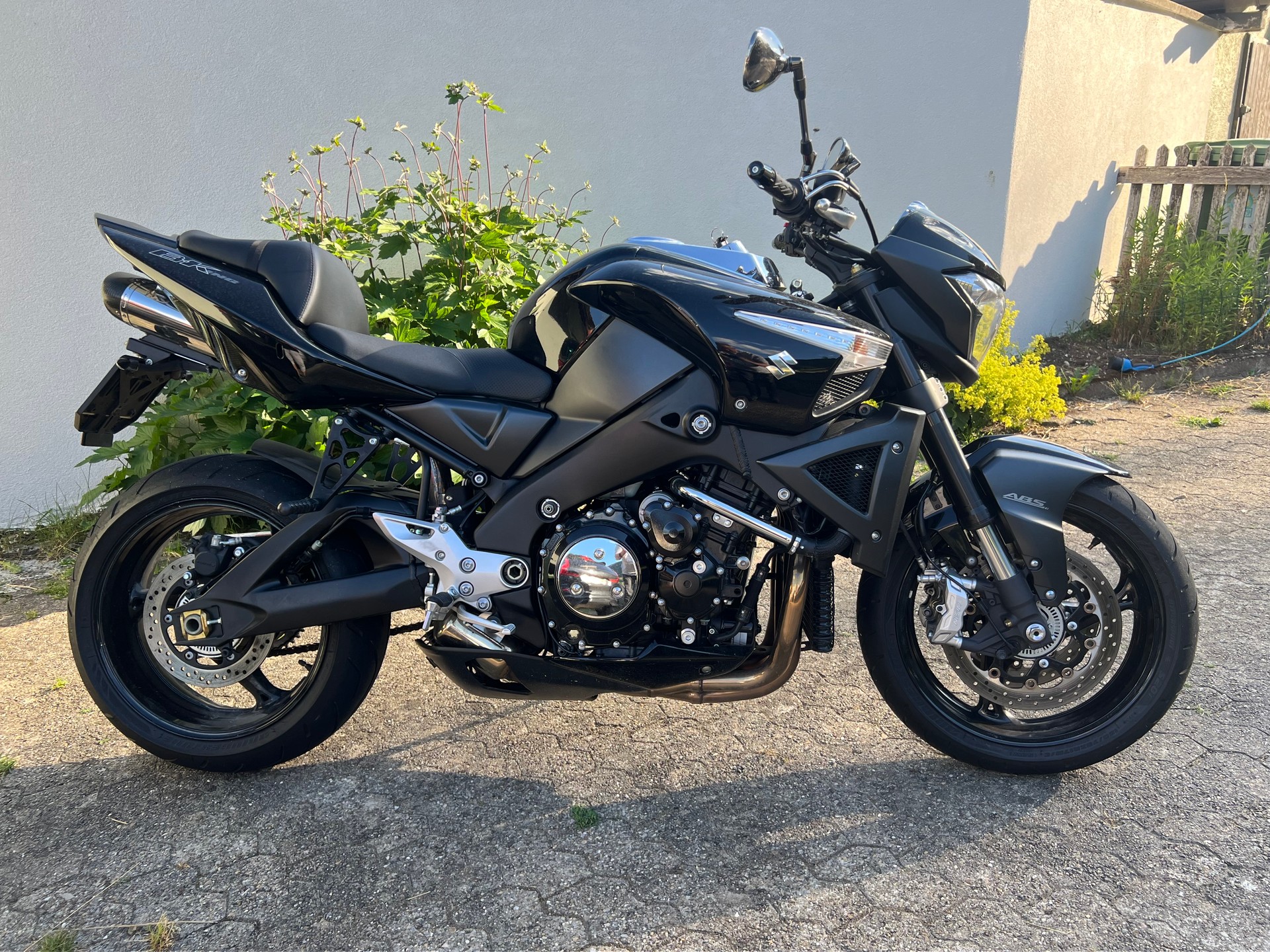 SUZUKI GSX 1300 B-King