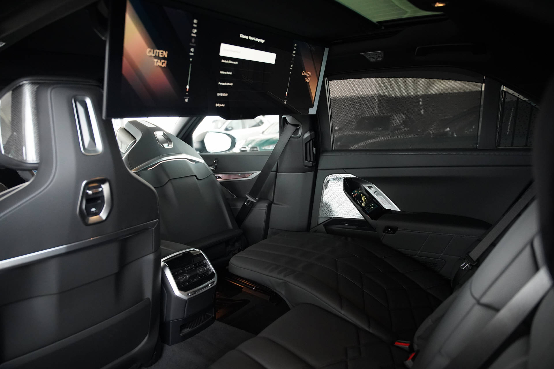 BMW 740d xDrive 48V M Sport Pro Steptronic-image-10