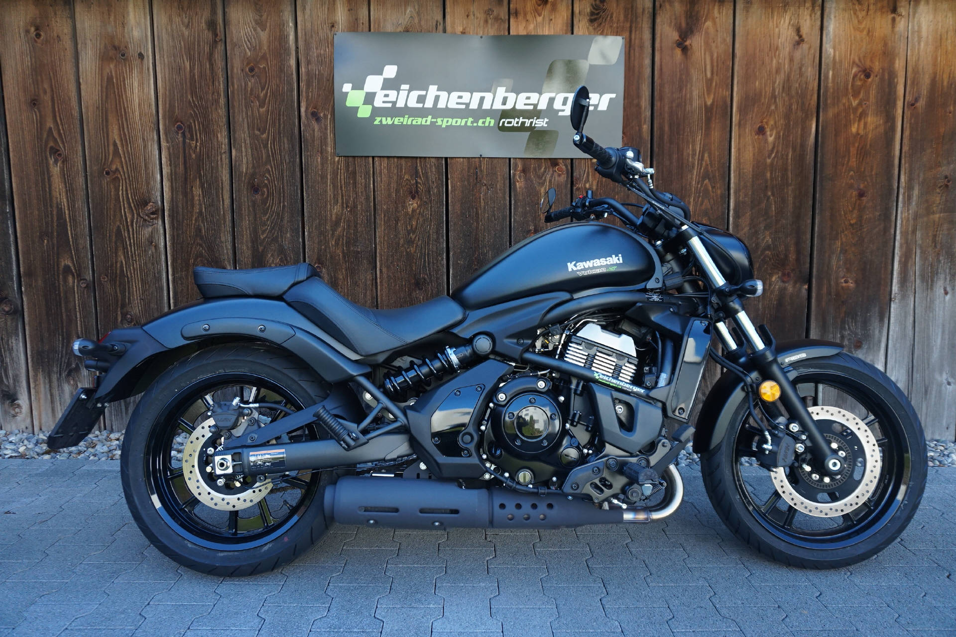 KAWASAKI Vulcan S ABS (35kW)-showroom-element-2