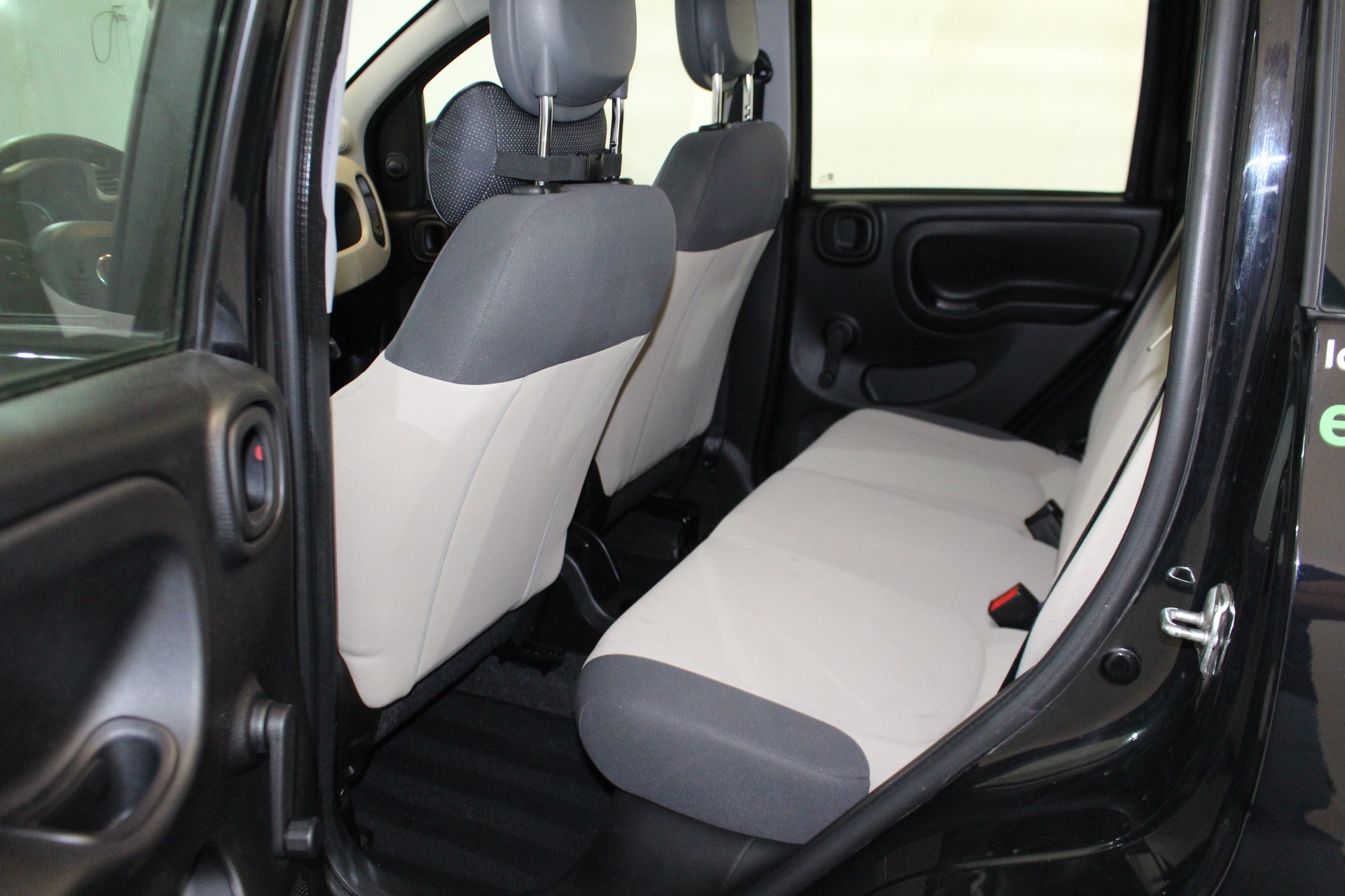 FIAT Panda 0.9 T TwinAir NP Lounge-image-7