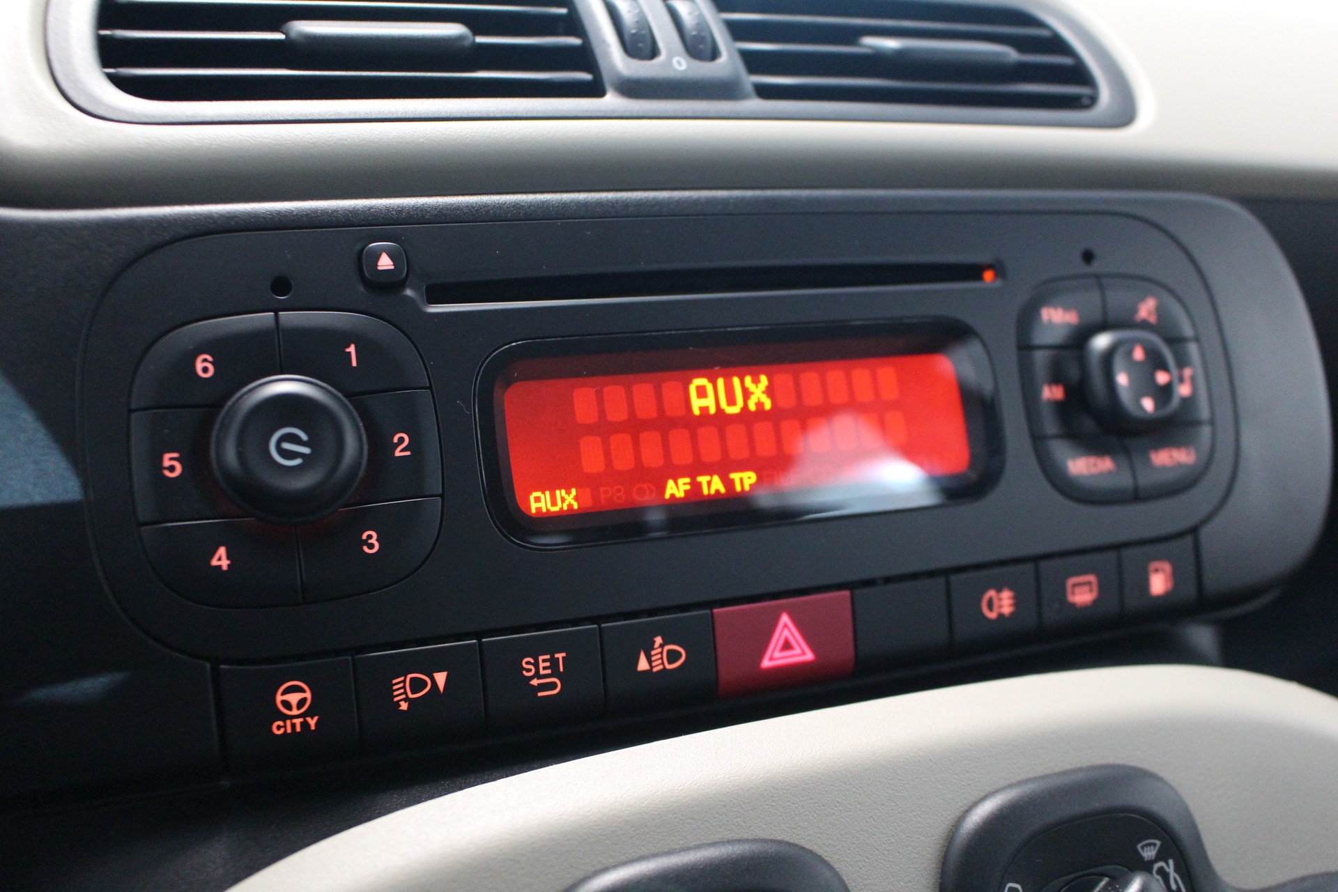 FIAT Panda 0.9 T TwinAir NP Lounge-image-14