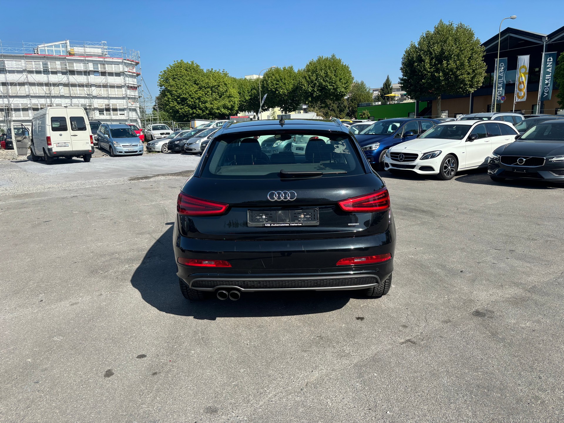 AUDI Q3 2.0 TFSI quattro S-tronic S-Line-image-1