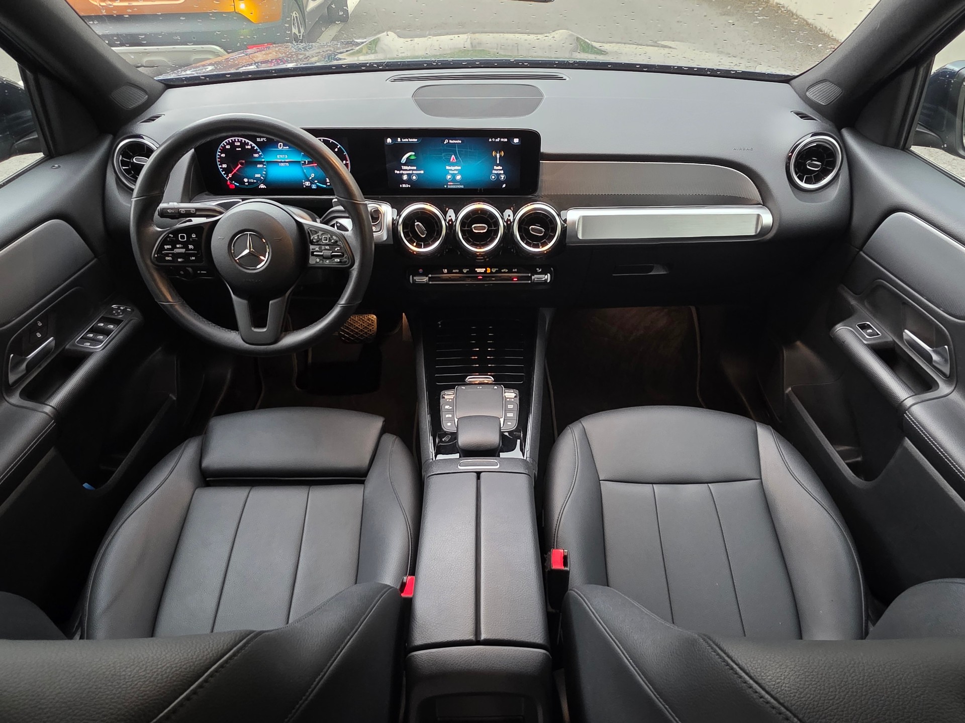 MERCEDES-BENZ GLB 200 d Style 8G-Tronic-image-8
