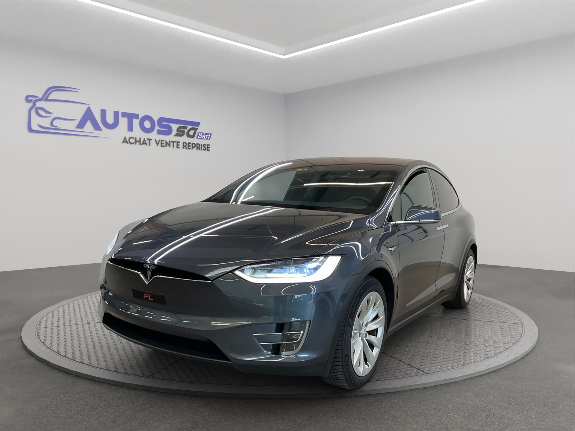 TESLA Model X 75 D-image-0