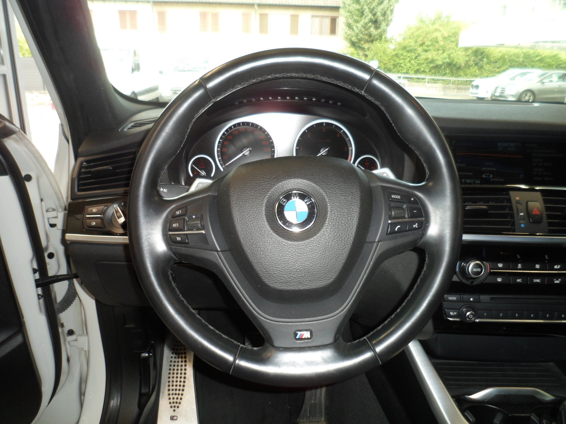 BMW X3 xDrive 30d xLine M Pack-image-9