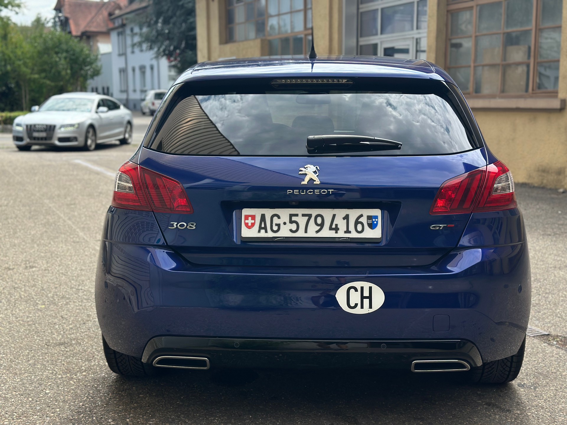 PEUGEOT 308 2.0 BlueHDI GT Automatic-image-5