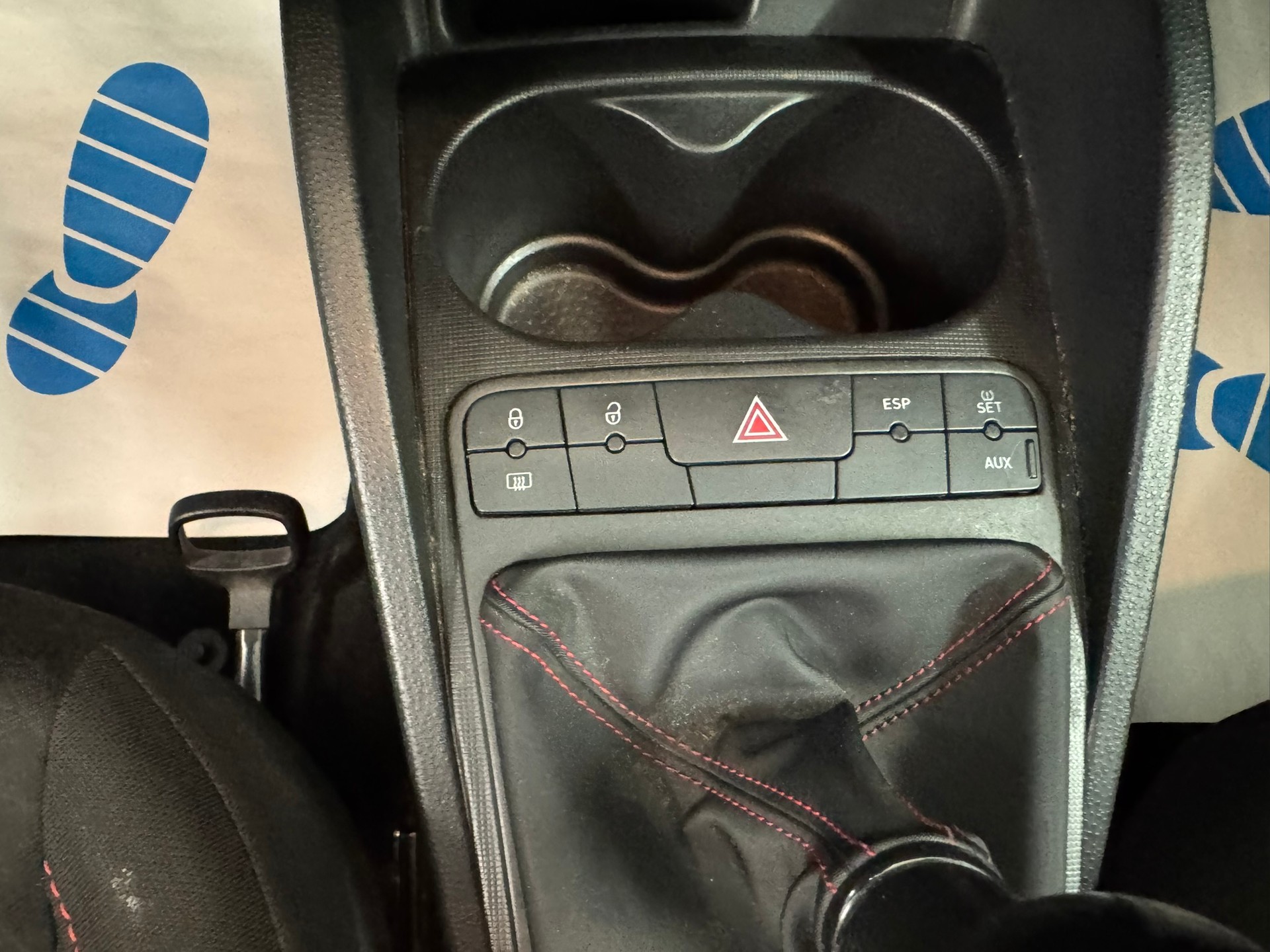 SEAT Ibiza SC 2.0 TDI FR-image-15