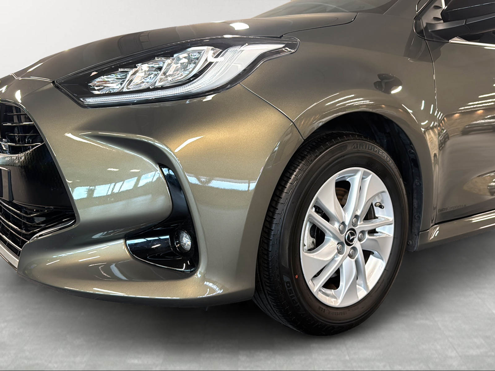 MAZDA 2 Hybrid Agile-image-6