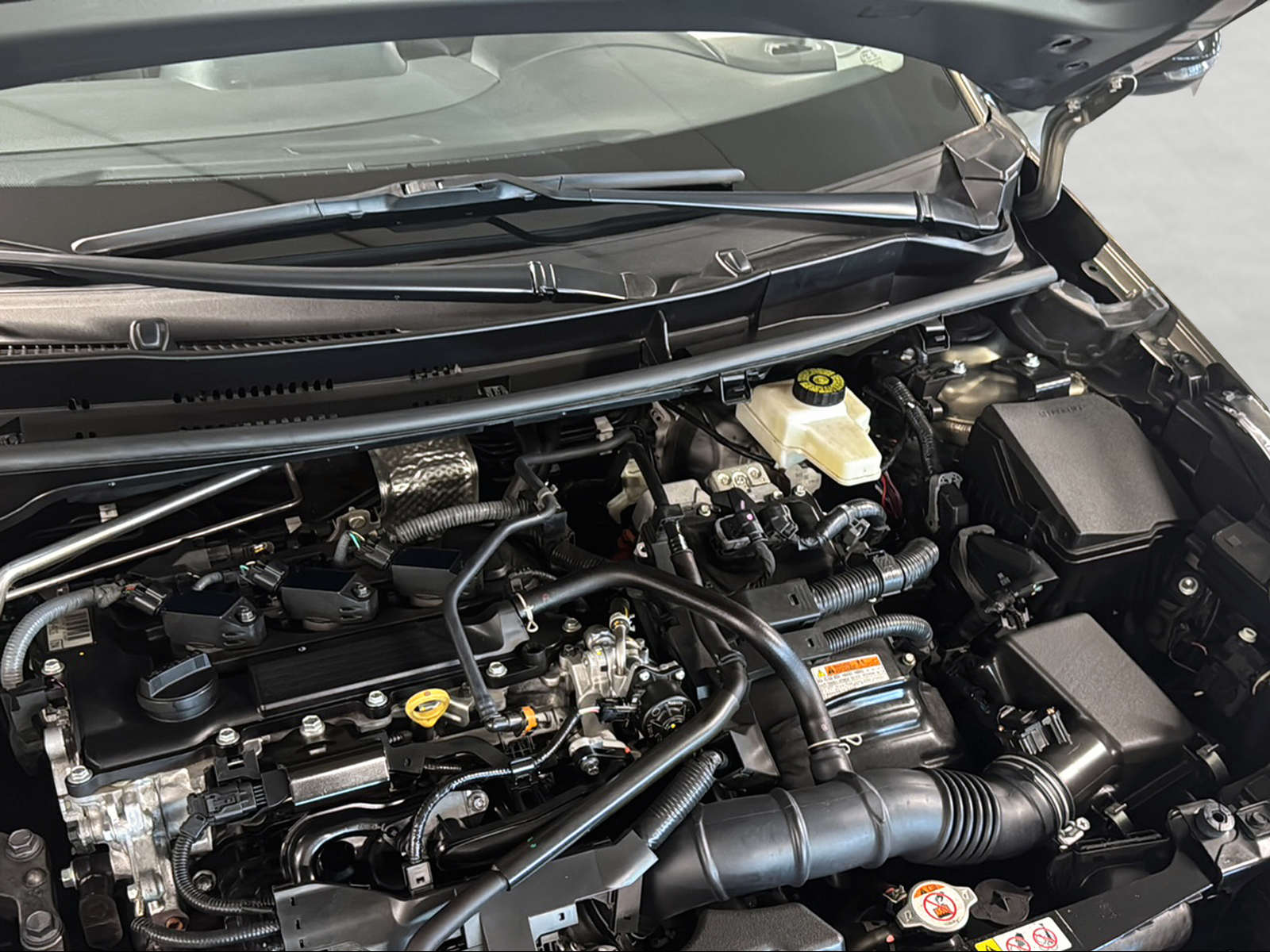 MAZDA 2 Hybrid Agile-image-14