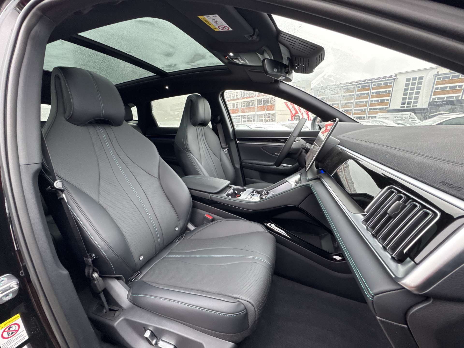 BYD Seal U DM-i PHEV Design AWD 324PS Automat-image-12
