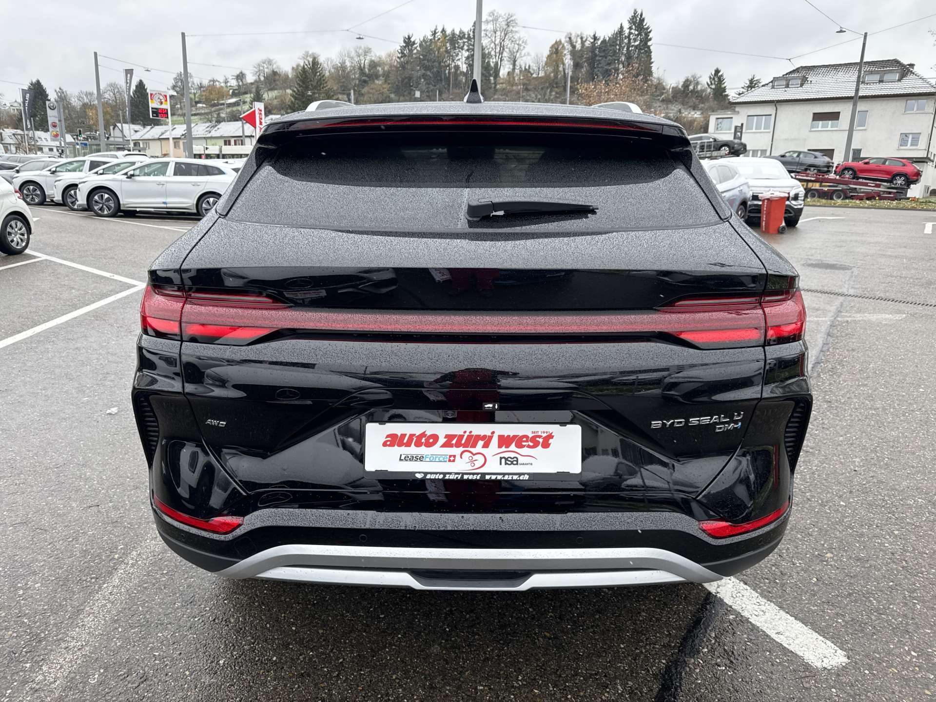 BYD Seal U DM-i PHEV Design AWD 324PS Automat-image-14