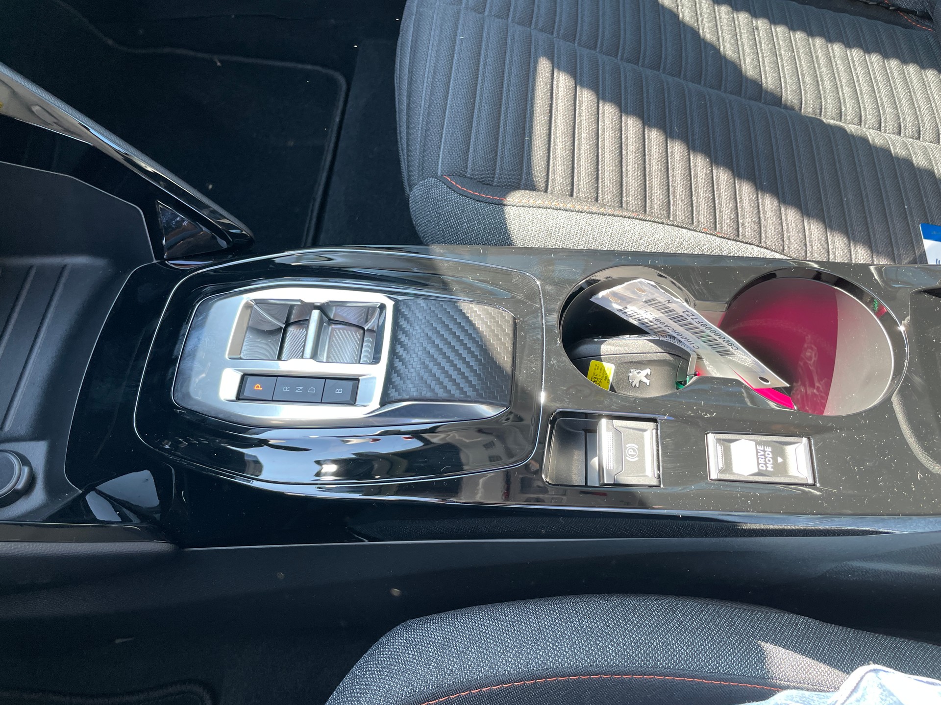PEUGEOT 208 Elektrik Active Pack, 3-Phasenladung-image-22