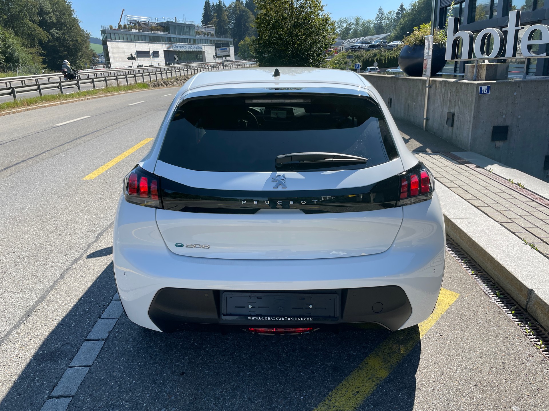 PEUGEOT 208 Elektrik Active Pack, 3-Phasenladung-image-5