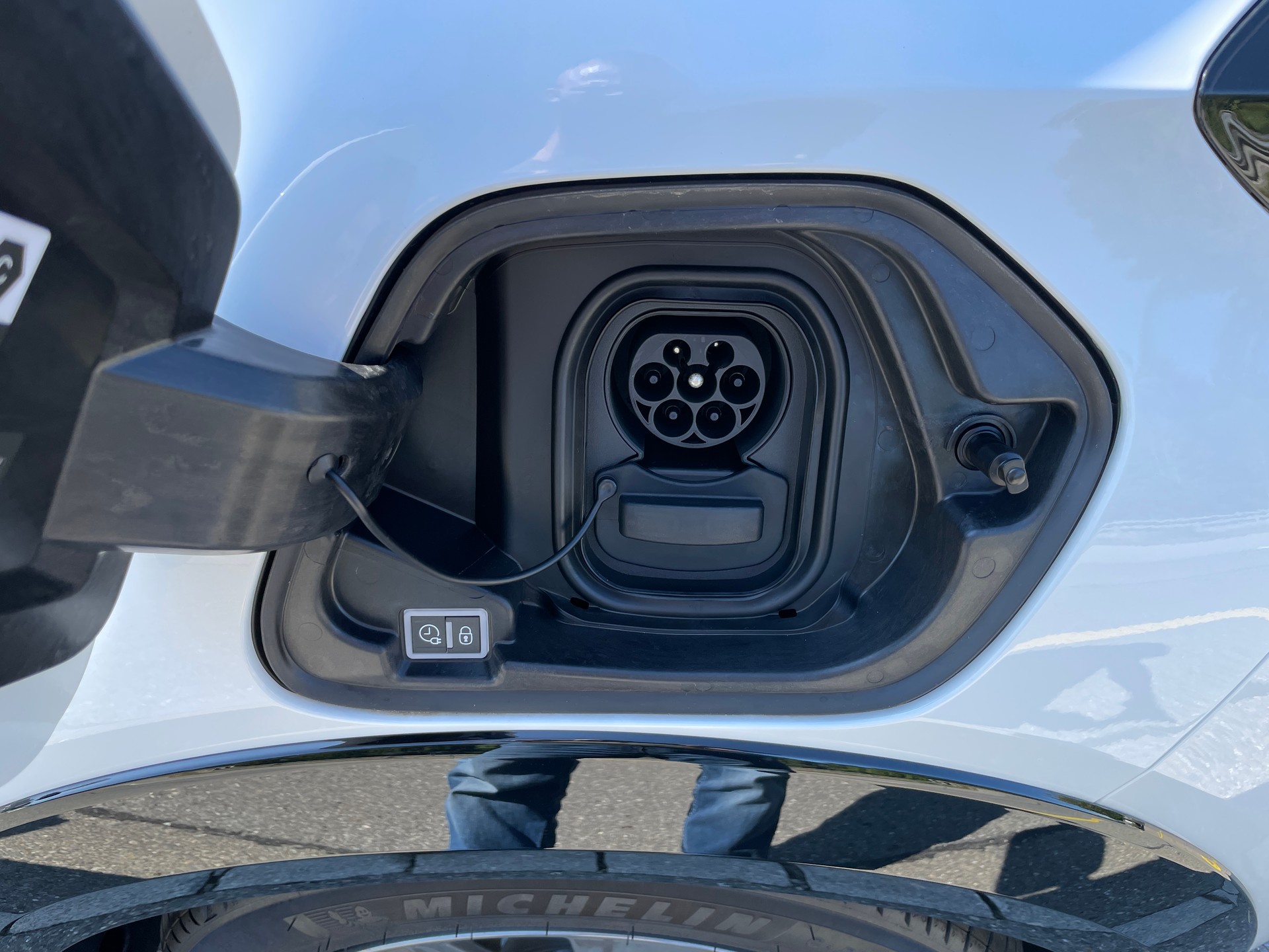 PEUGEOT 208 Elektrik Active Pack, 3-Phasenladung-image-9