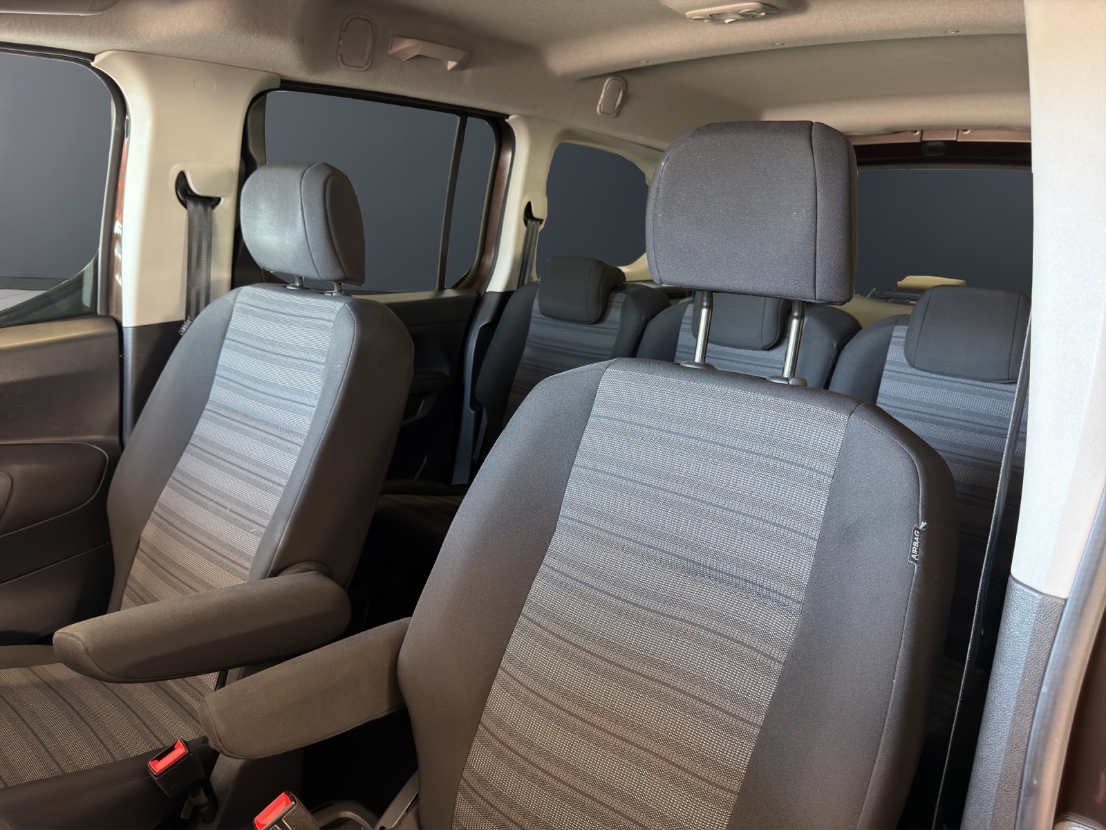 OPEL Combo Life XL 1.2 Innovation-image-16