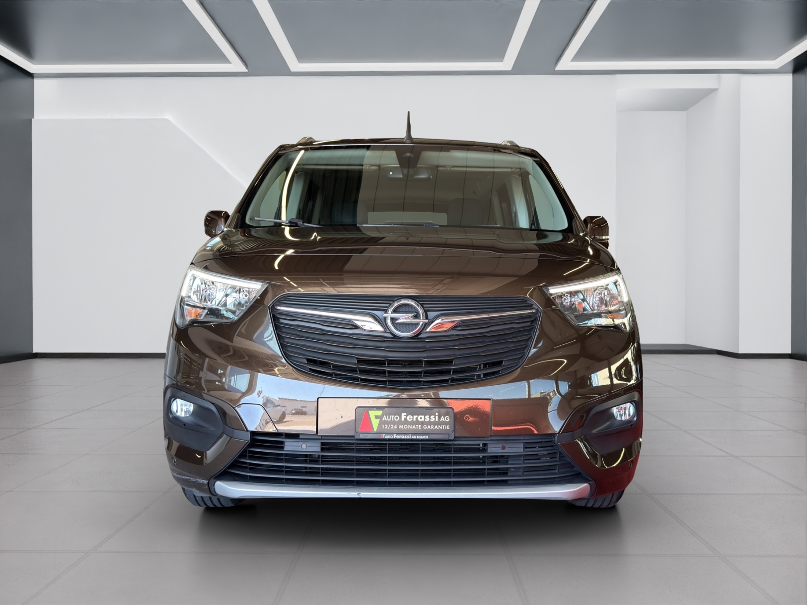 OPEL Combo Life XL 1.2 Innovation-image-7