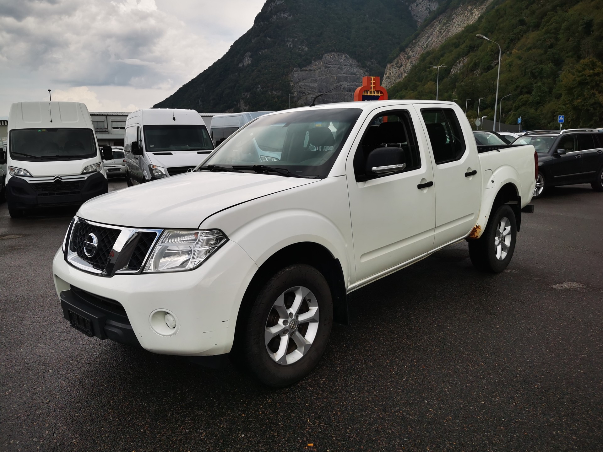 NISSAN Navara 2.5 dci-image-6