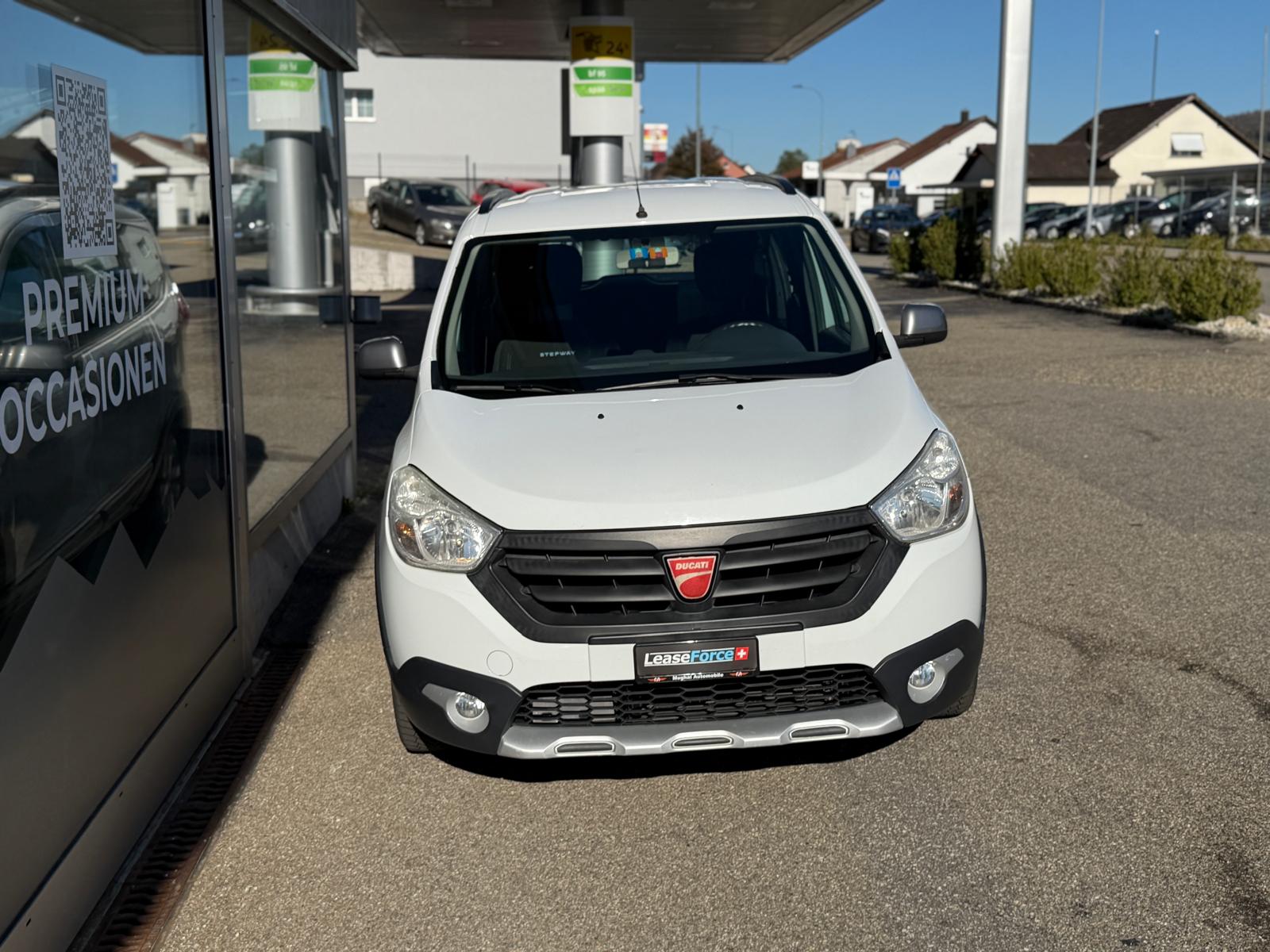 DACIA Lodgy 1.5dCi Stepway 7PL-image-1