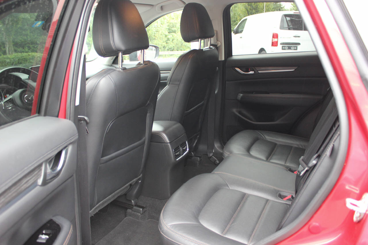 MAZDA CX-5 2.2 D 175 Revolution AWD-image-6