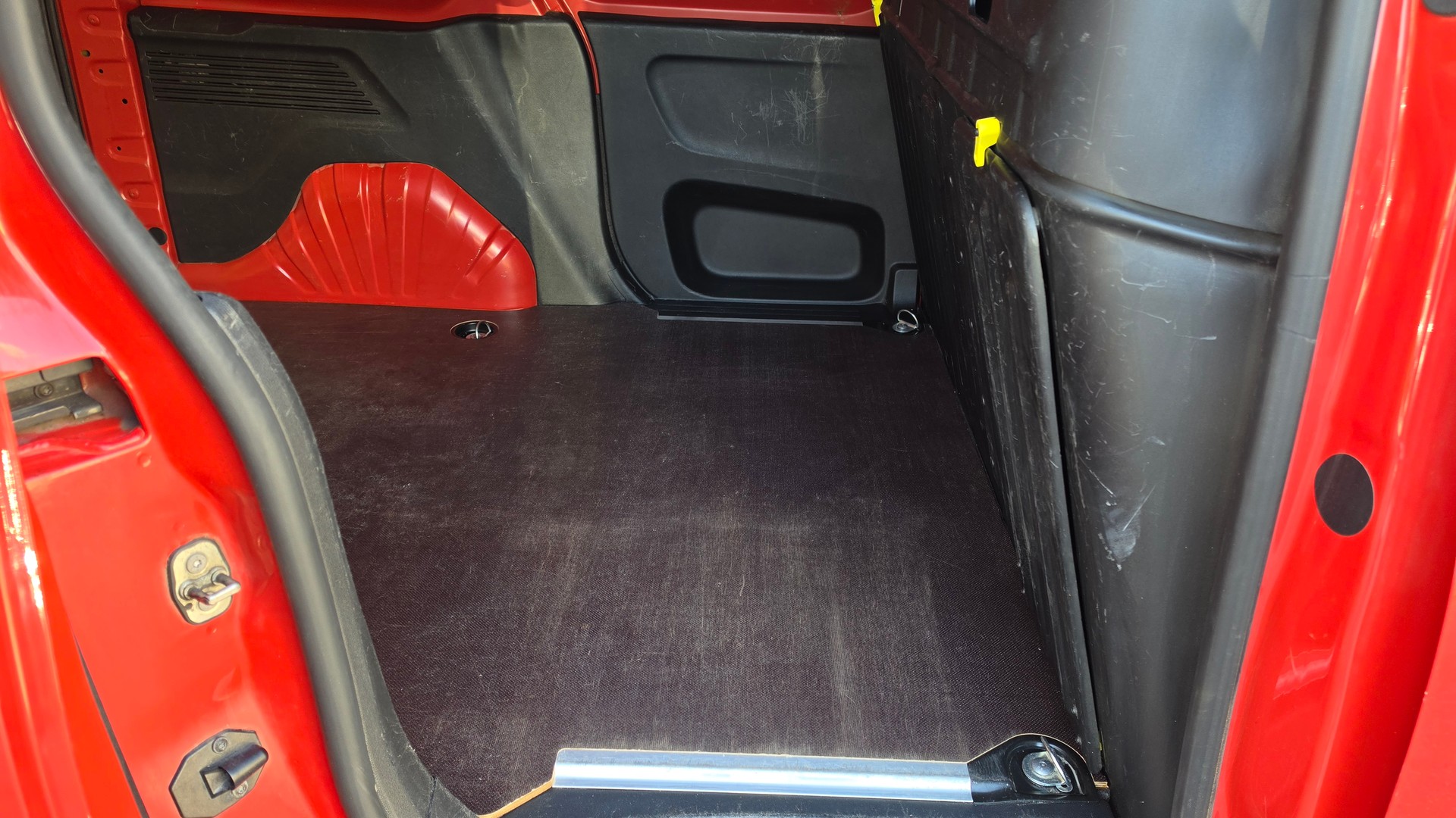 CITROEN 1.2 KOMBI STT-image-11