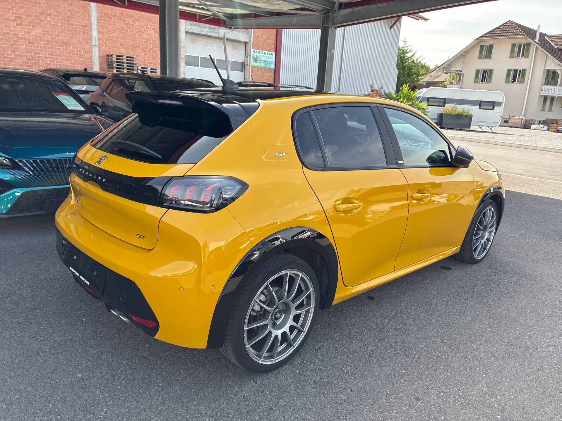 PEUGEOT 208 1.2 PureTech GT Pack EAT8 (Sport Ed. Nr.36/100)-image-3