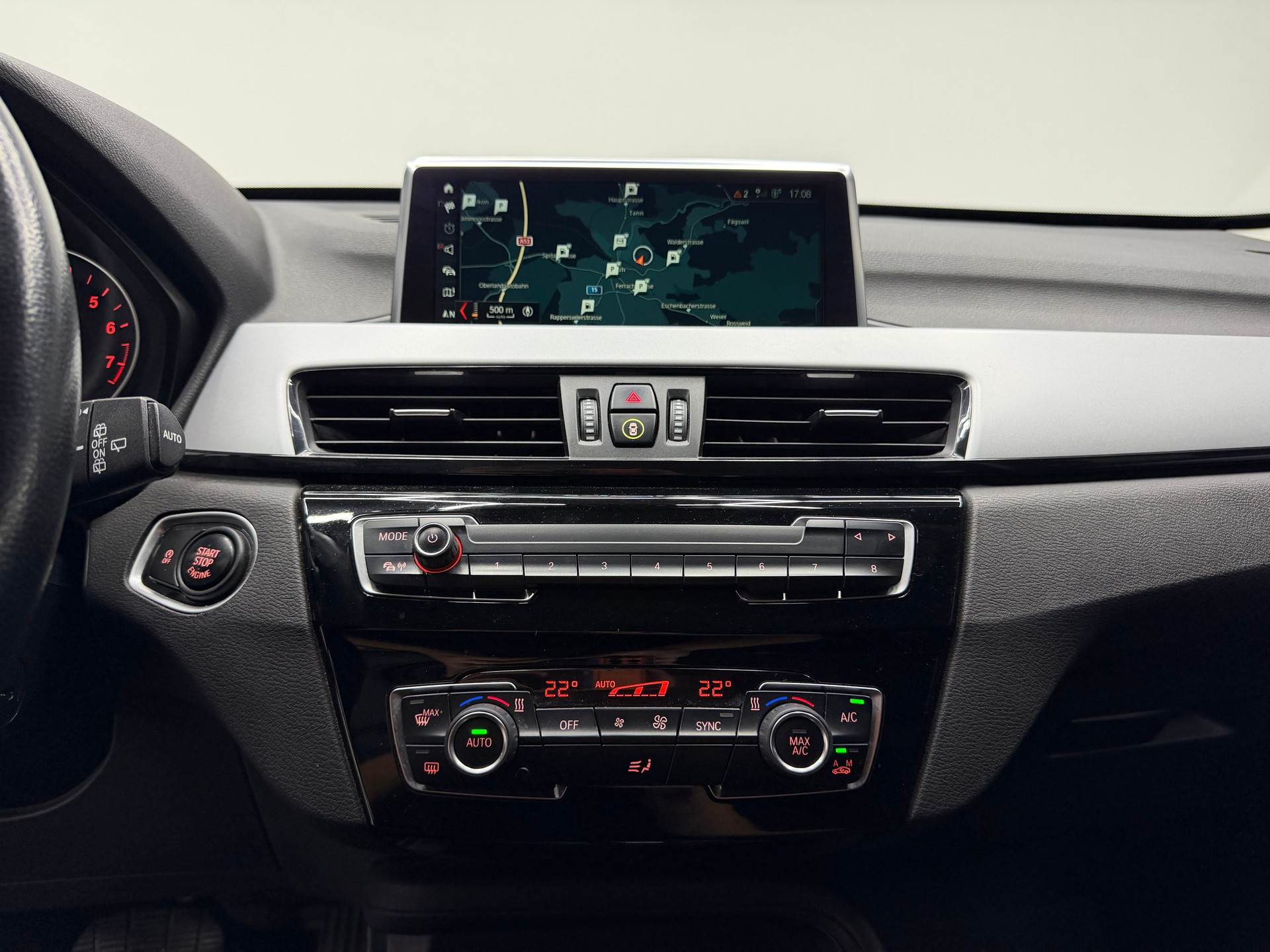 BMW X1 sDrive 18i Sport Line Steptronic DSK-image-16