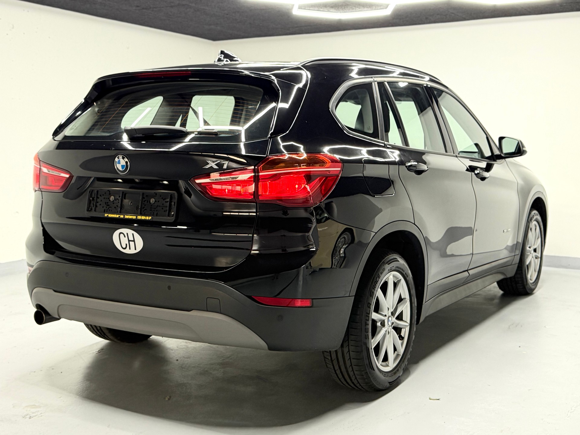 BMW X1 sDrive 18i Sport Line Steptronic DSK-image-4