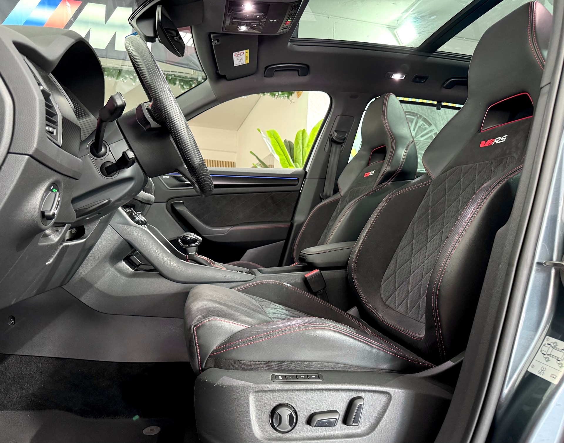 SKODA Kodiaq 2.0 Bi-TDI SCR RS 4x4 DSG **7 Plätzer**-image-6
