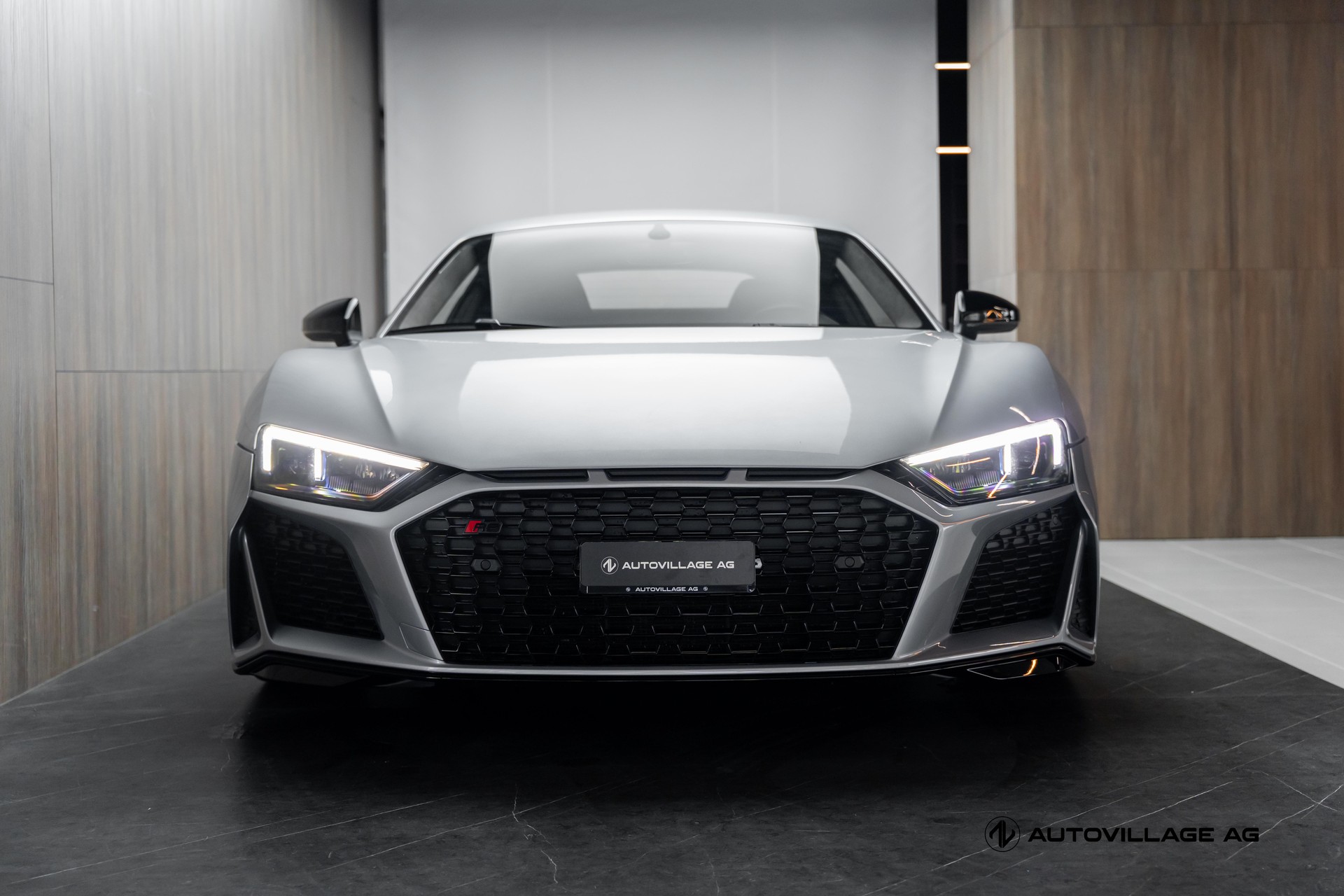AUDI R8 Coupé RWD S-Tronic-image-29