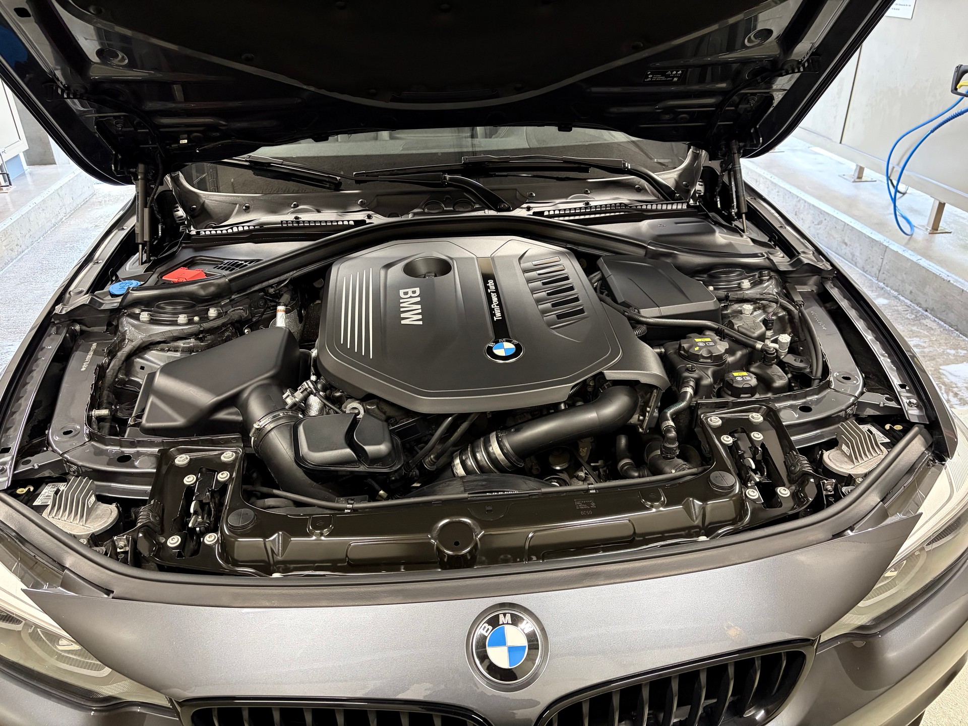BMW 440i xDrive M-pack-image-4