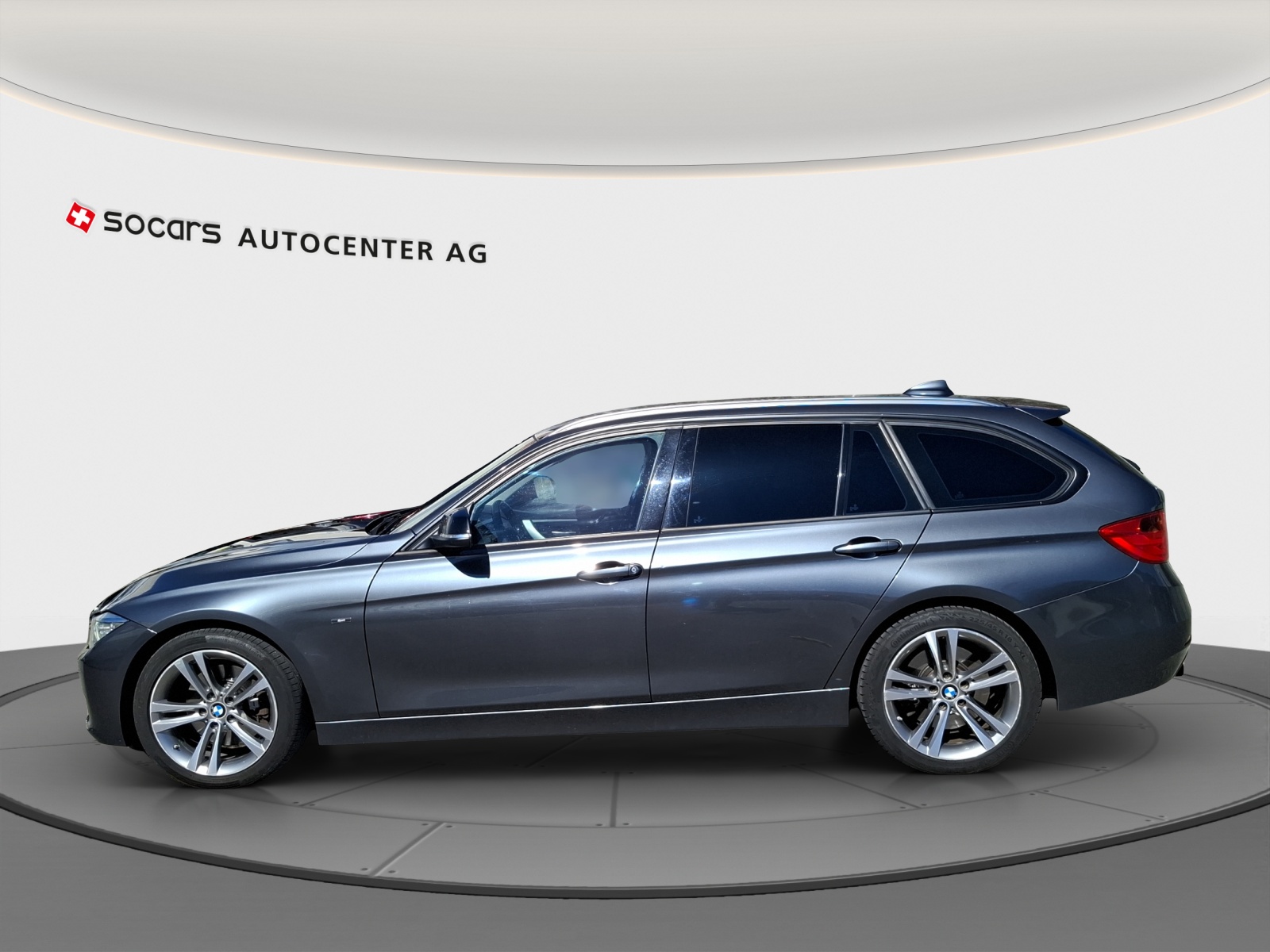 BMW 330d Touring Sport Line Steptronic // MFK 26.02.2026 // 8-fach Aluminiumbereift-image-5