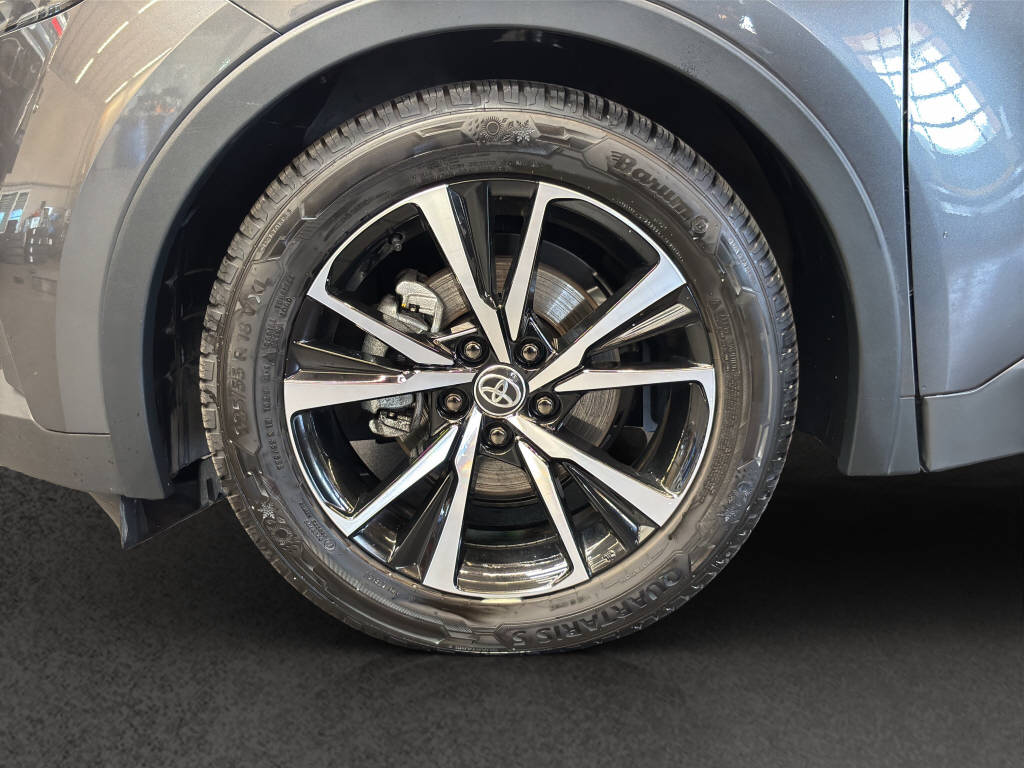 TOYOTA C-HR 1.8 HEV Trend-image-15