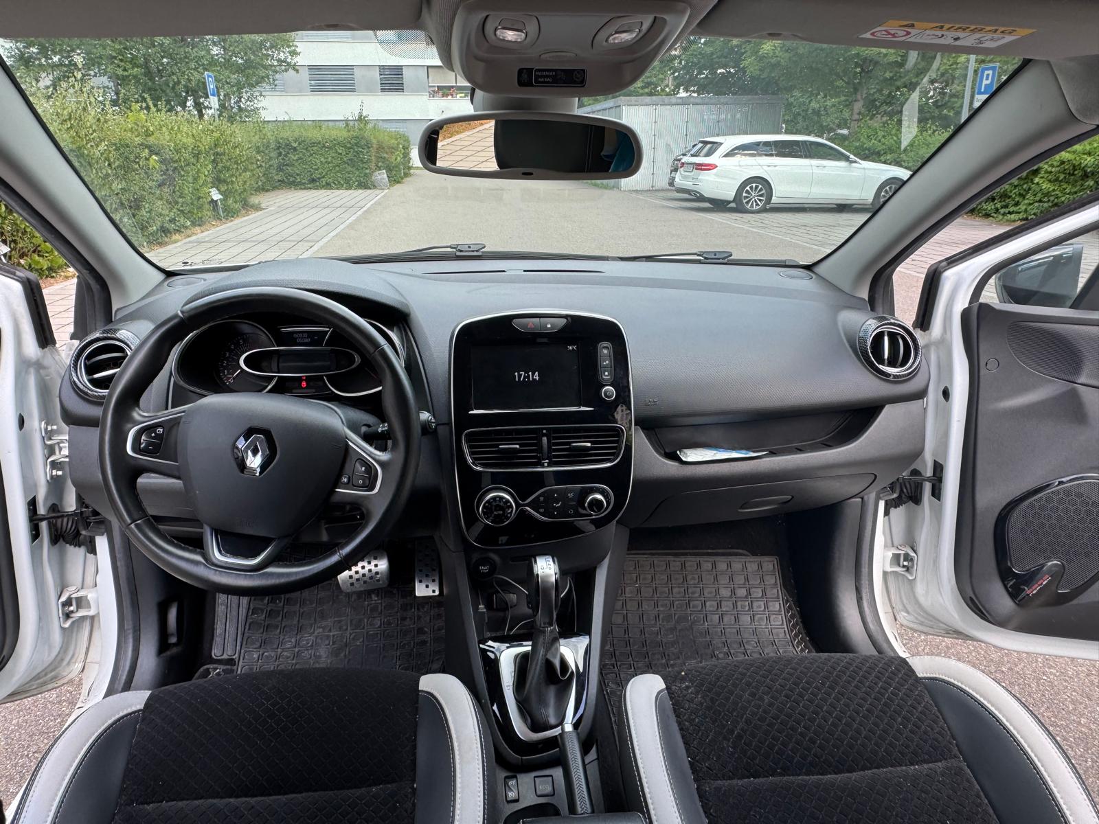 RENAULT 1.2 TCe 120 90th Anniv. S/S-image-4