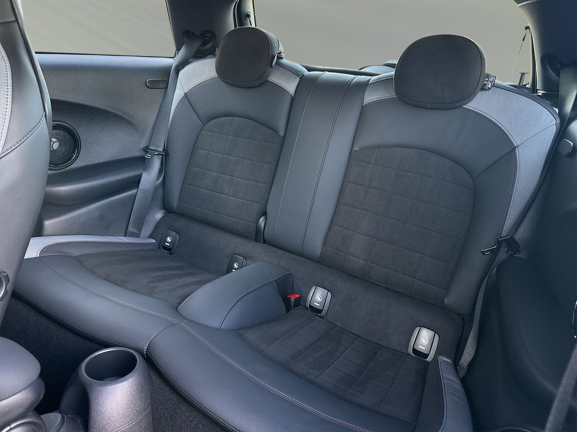 MINI Cooper S Steptronic DKG-image-6
