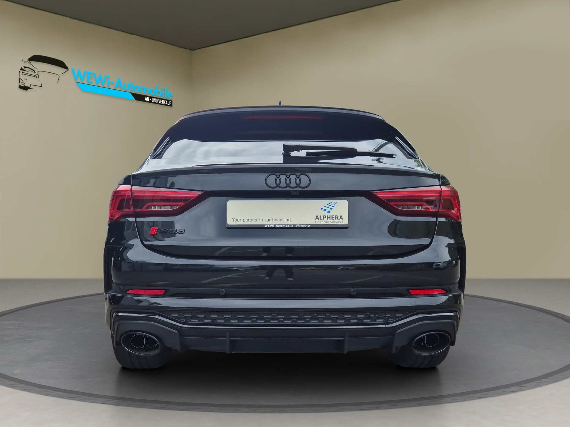 AUDI RS Q3 Sportback quattro S tronic-showroom-element-3