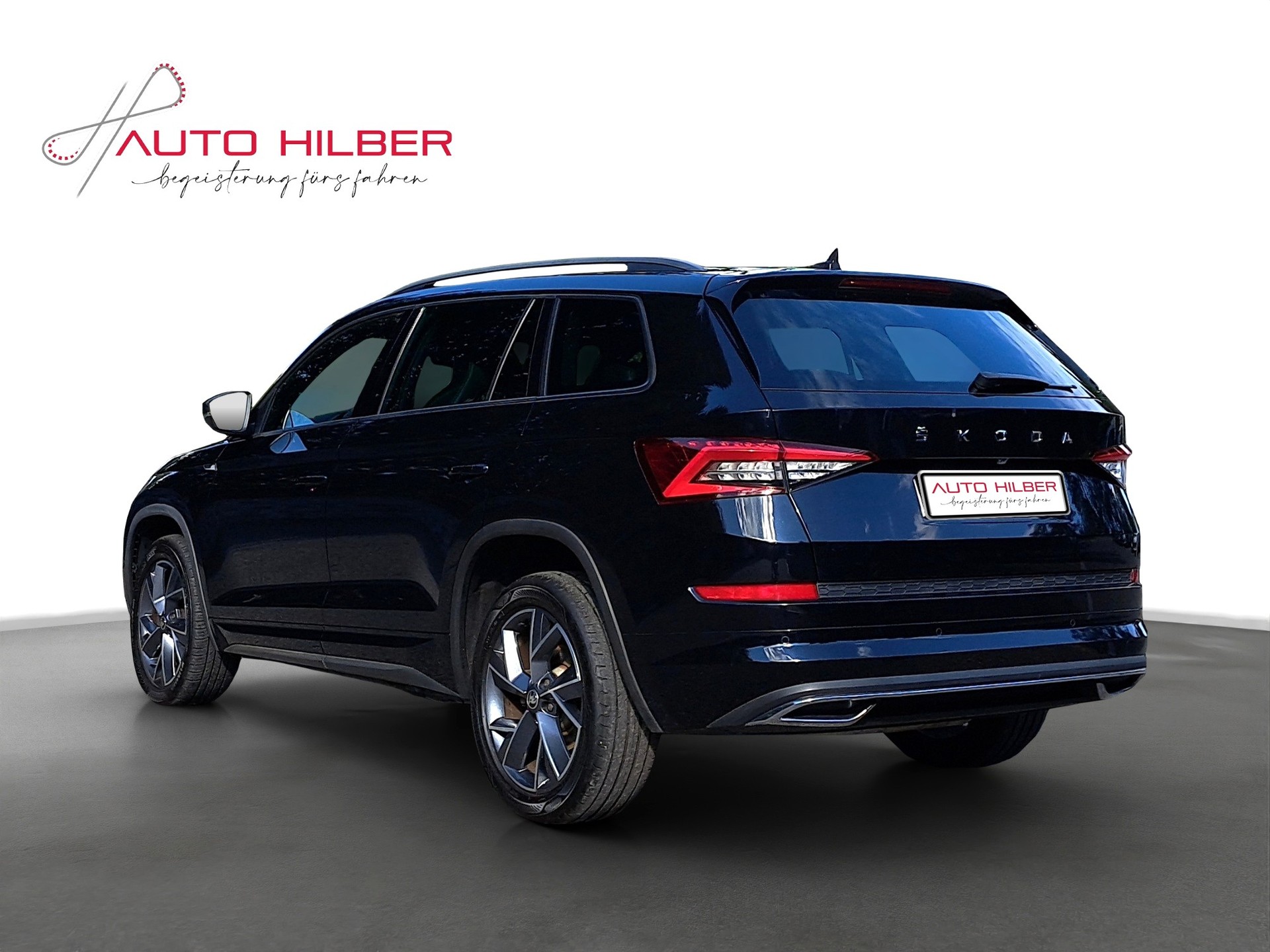 SKODA Kodiaq 2.0 TSI 4x4 Sport Line *360°Cam*-image-4