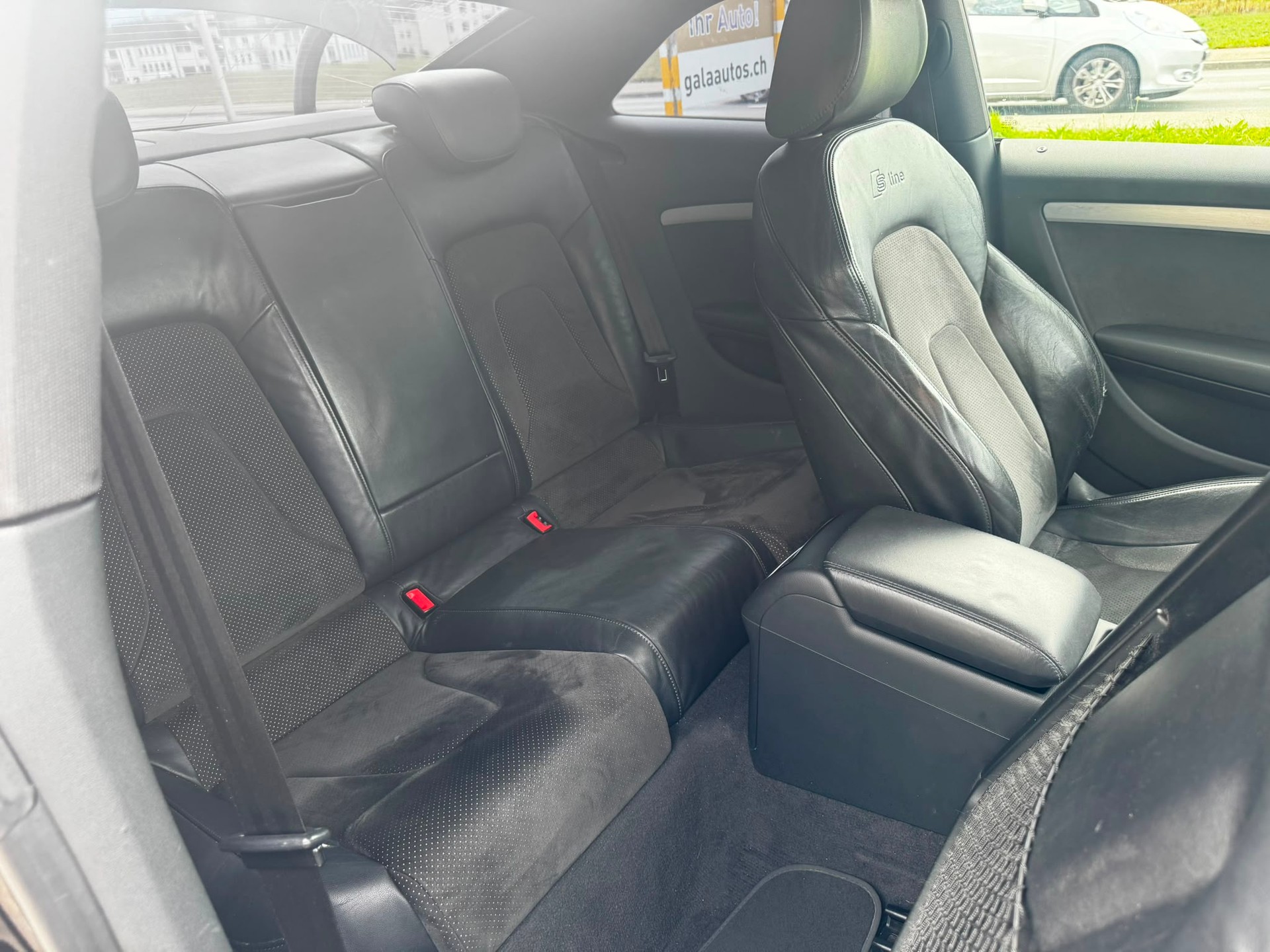 AUDI A5 Coupé 2.0 TFSI multitronic-image-10