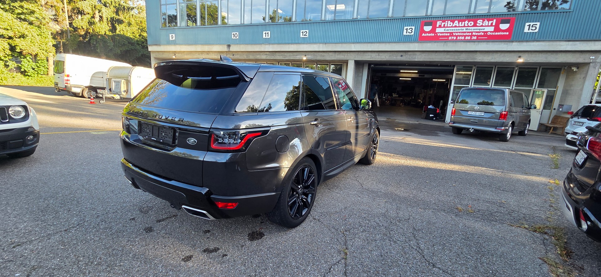 LAND ROVER Range Rover Sport D250 3.0D I6 MHEV HSE Dynamic Automatic-image-7