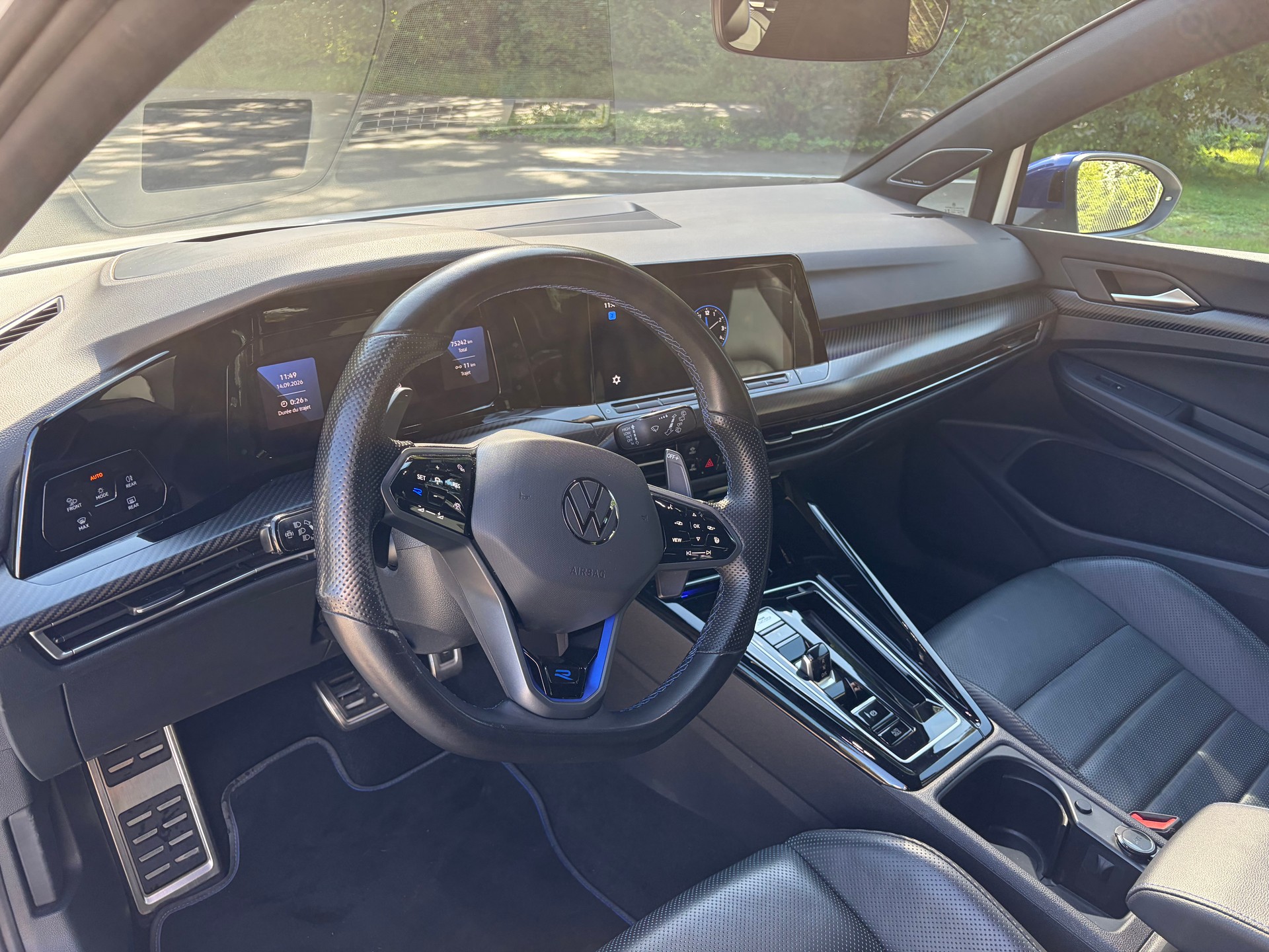 VW 2.0 TSI R 20 Years DSG 4motion-image-3