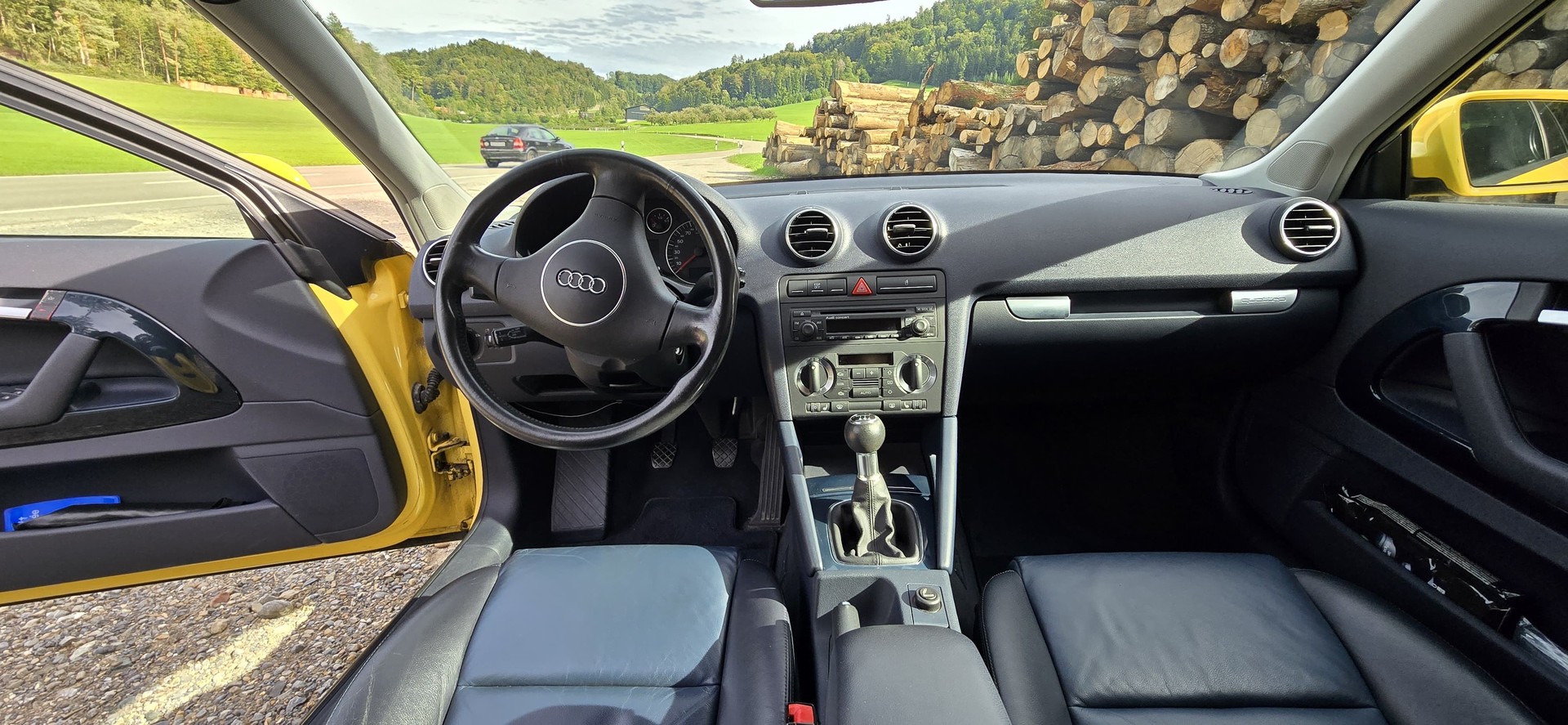 AUDI A3 3.2 Ambition V6 quattro-image-8