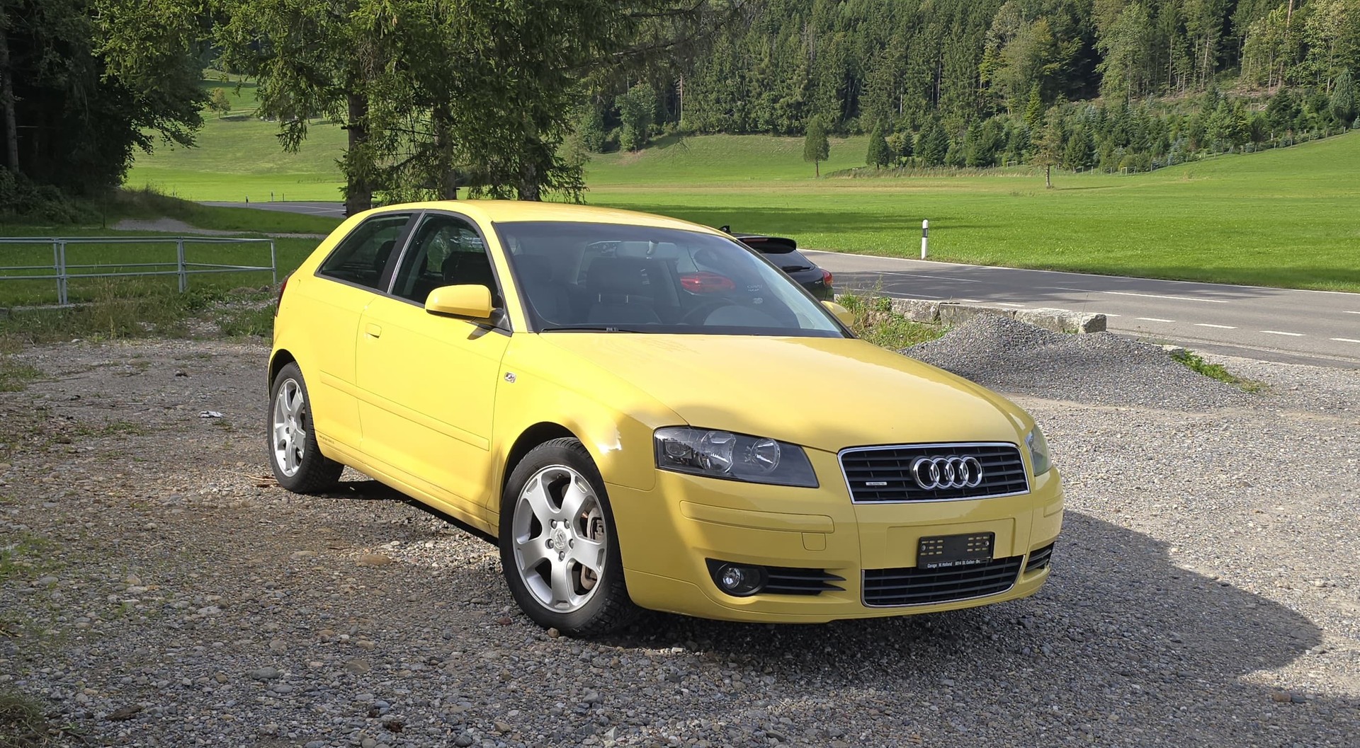 AUDI A3 3.2 Ambition V6 quattro-image-2