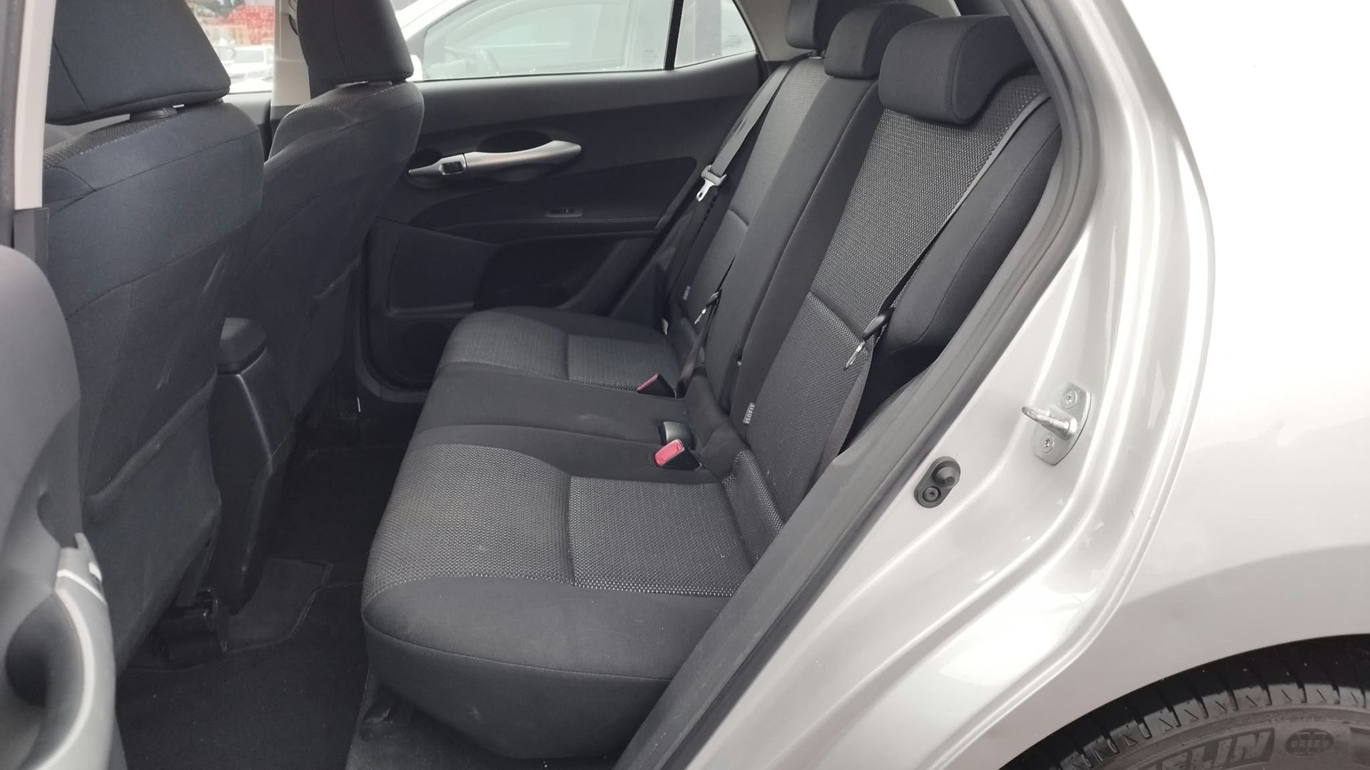 TOYOTA Auris 1.8 16V HSD Linea Luna-image-10
