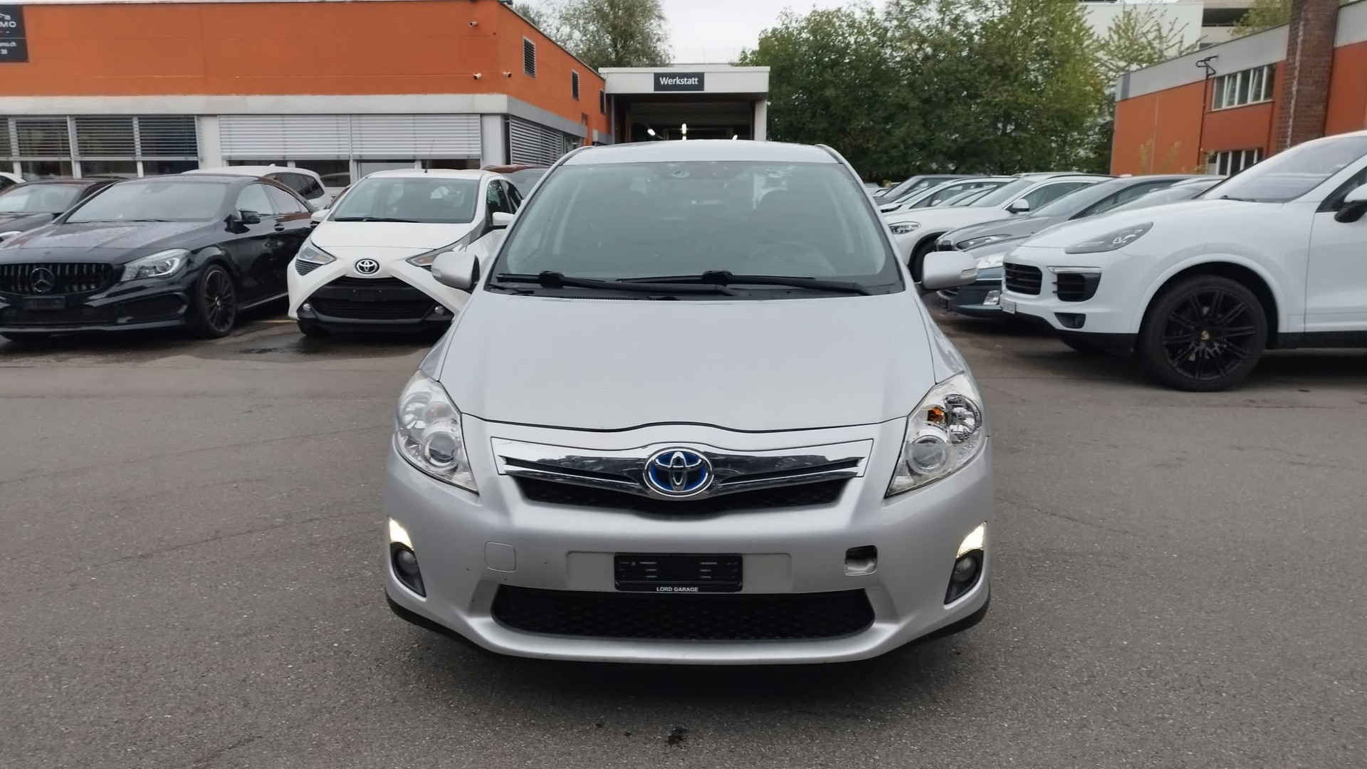 TOYOTA Auris 1.8 16V HSD Linea Luna-image-7
