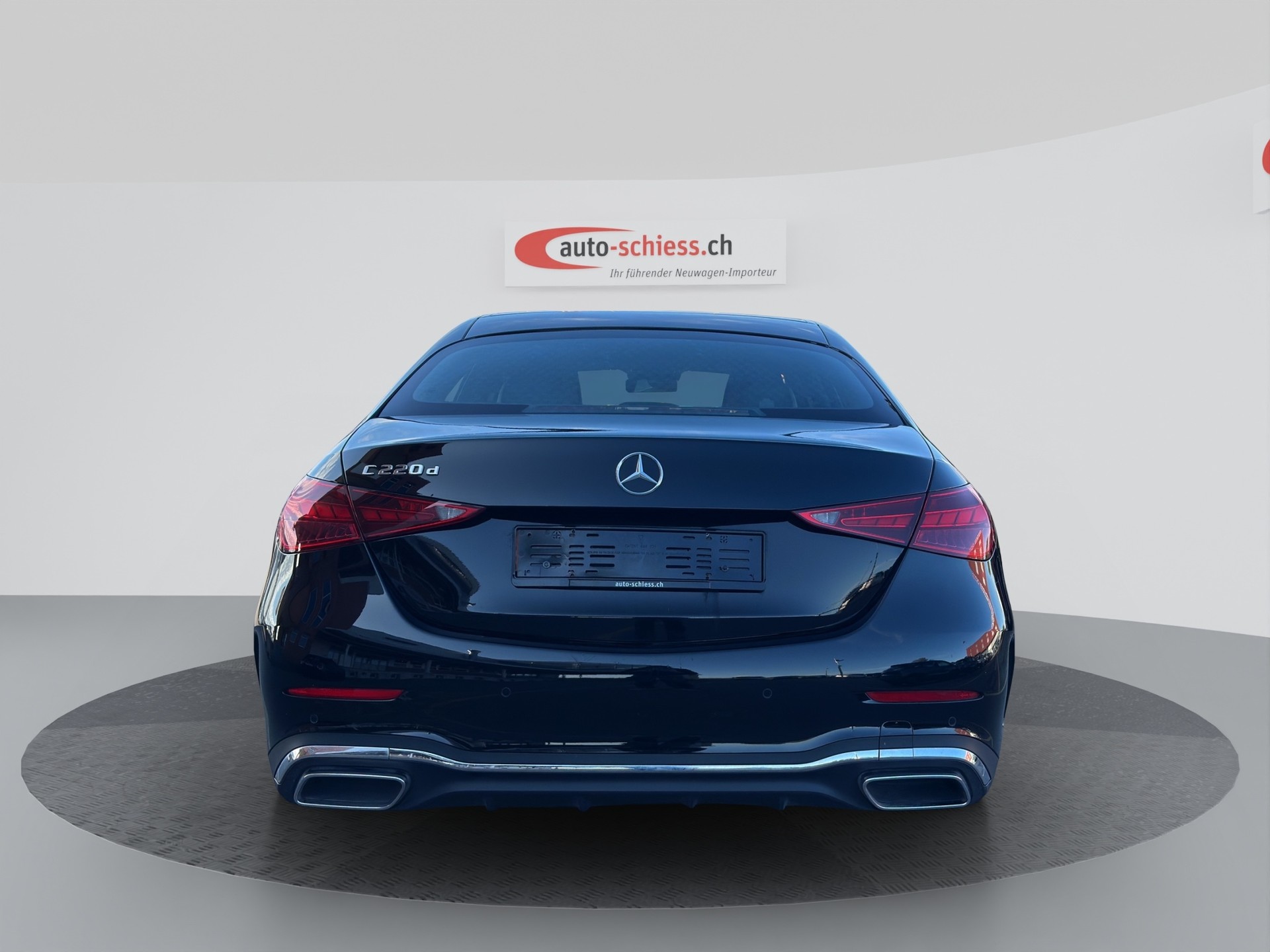 MERCEDES-BENZ C 220 d AMG Line-image-3