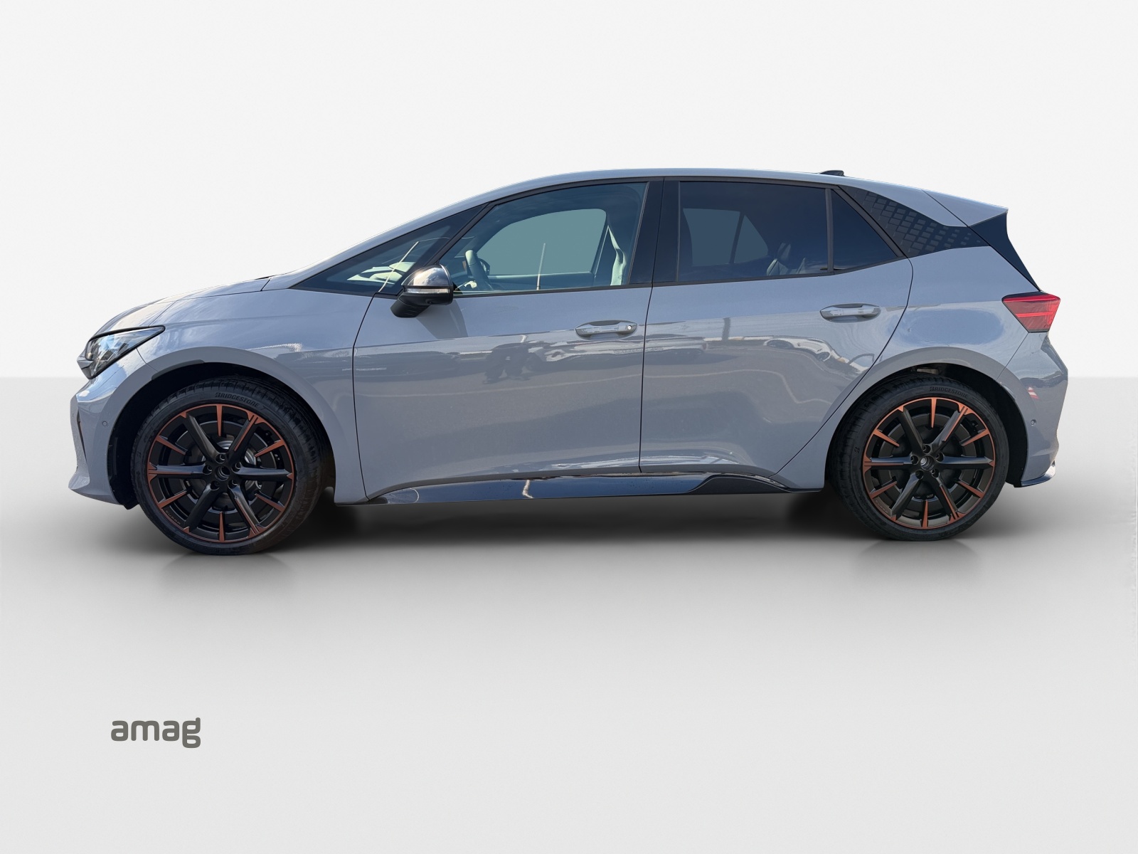 CUPRA Born 79 kWh Prime-showroom-element-1