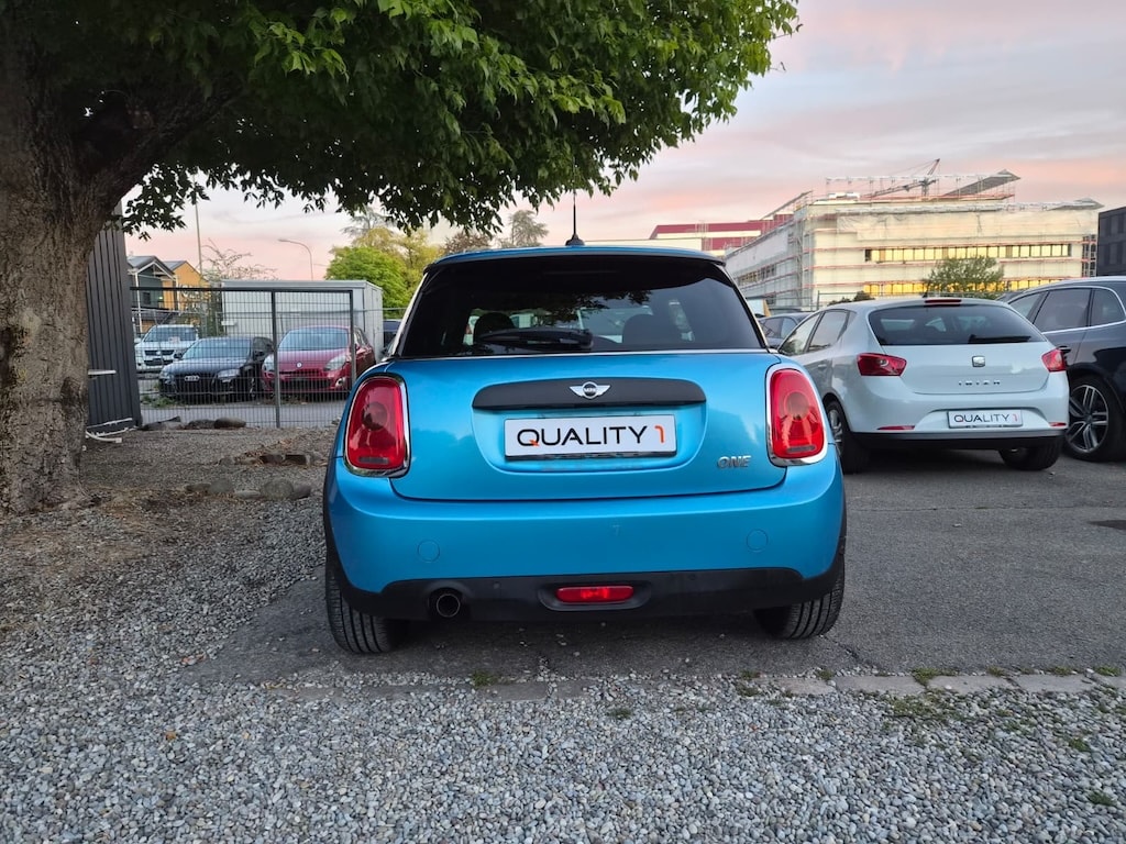 MINI One Steptronic-image-4